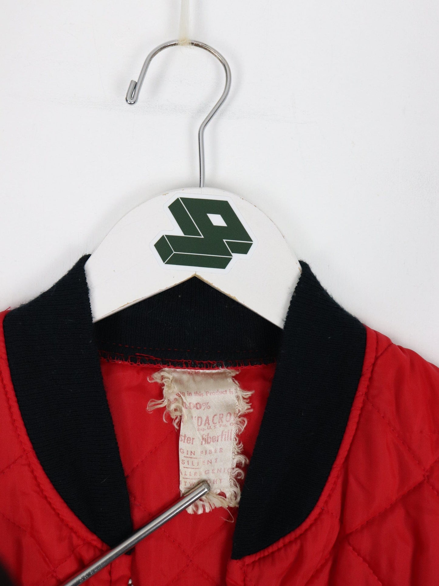 Vintage Hunting Jacket Womens Large Red Quilt Outdoors 70s 80s from propervintagecanada