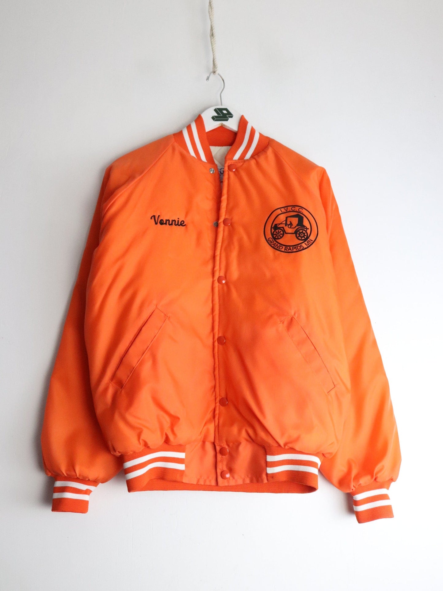 Vintage Itasca Vintage Car Club Jacket Mens Medium Orange from propervintagecanada