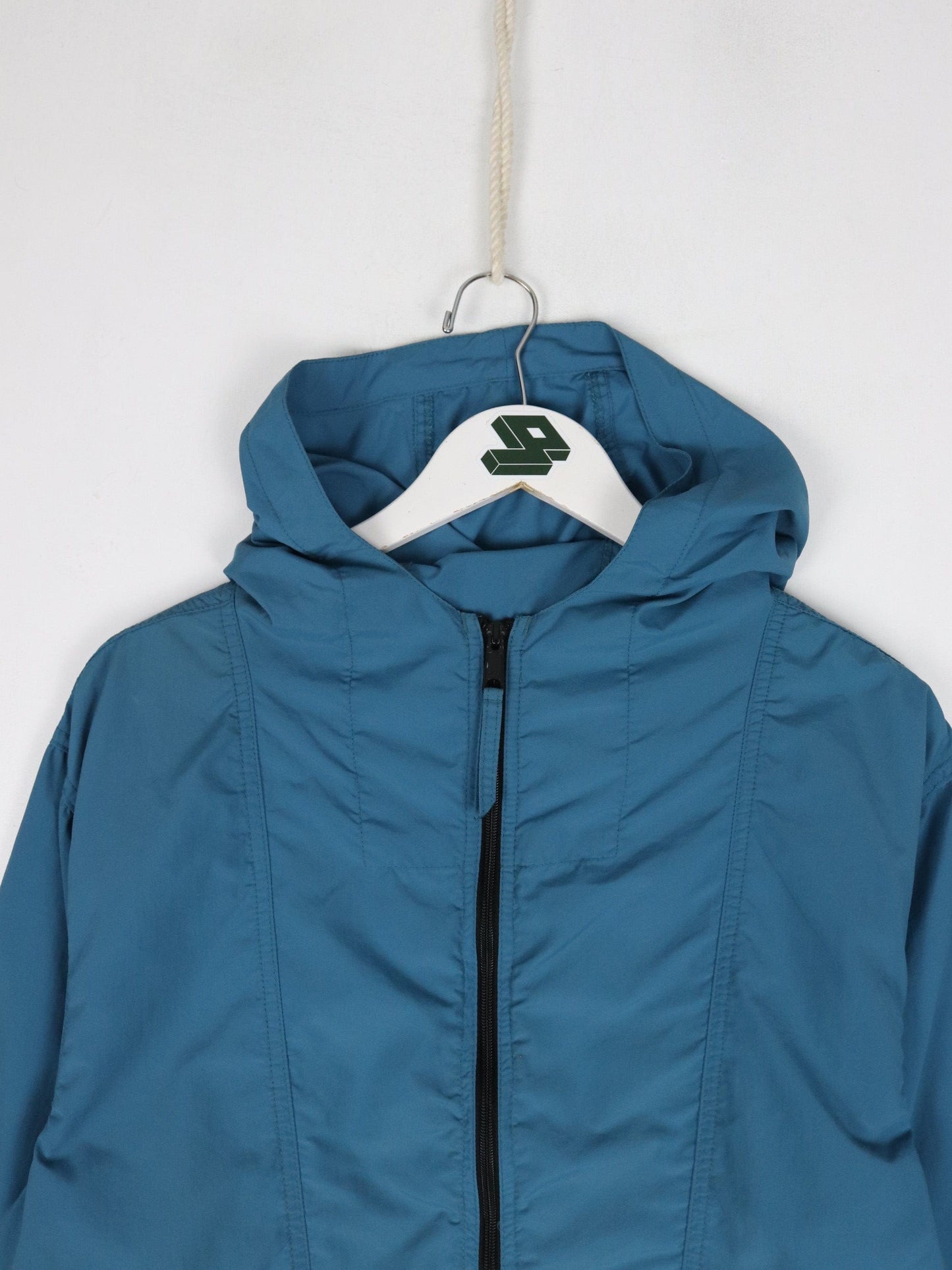 Vintage L.L. Bean Jacket Youth XL Blue Anorak Windbreaker from propervintagecanada