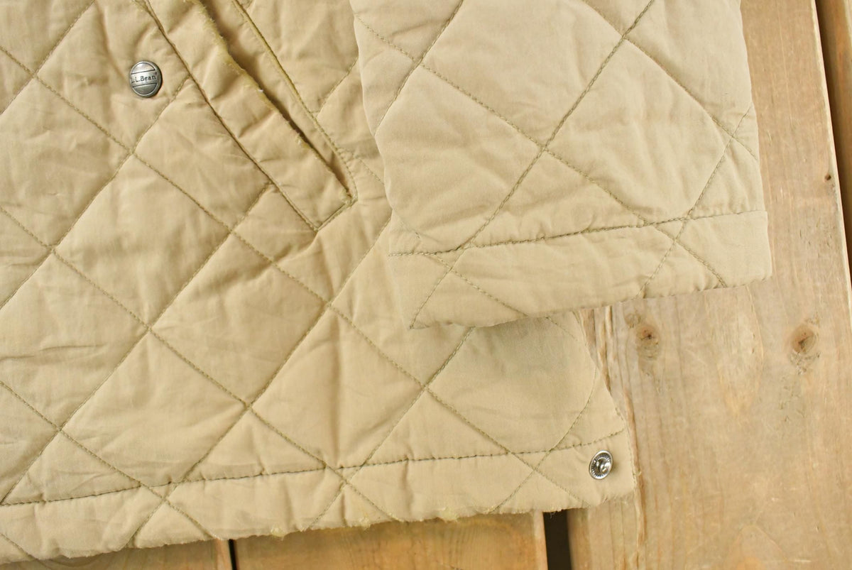Vintage L.L. Bean Quilt Barn Chore Coat Women's M from propervintagecanada