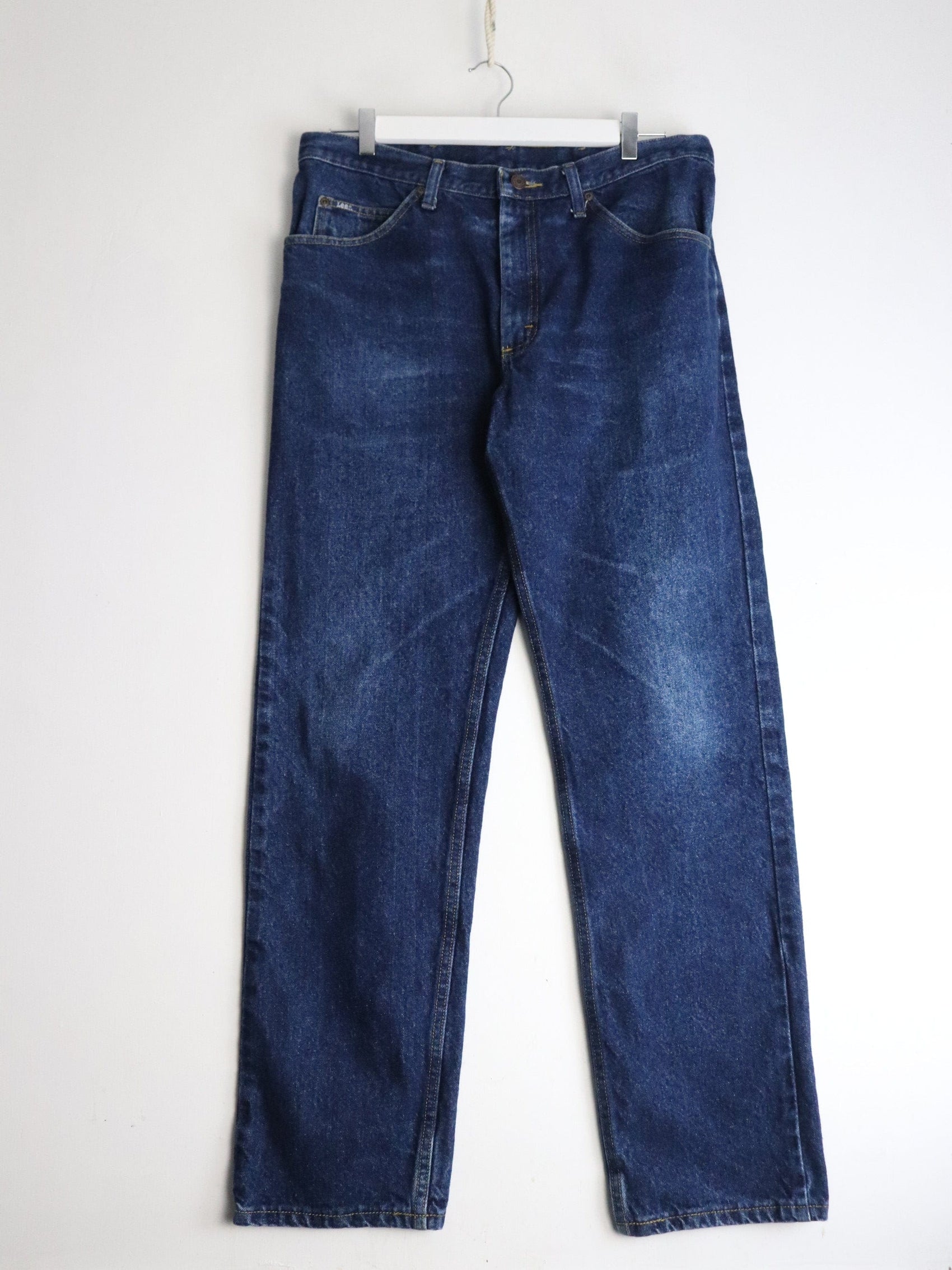 Vintage Lee Denim Jeans Mens 36 x 32 Blue from propervintagecanada
