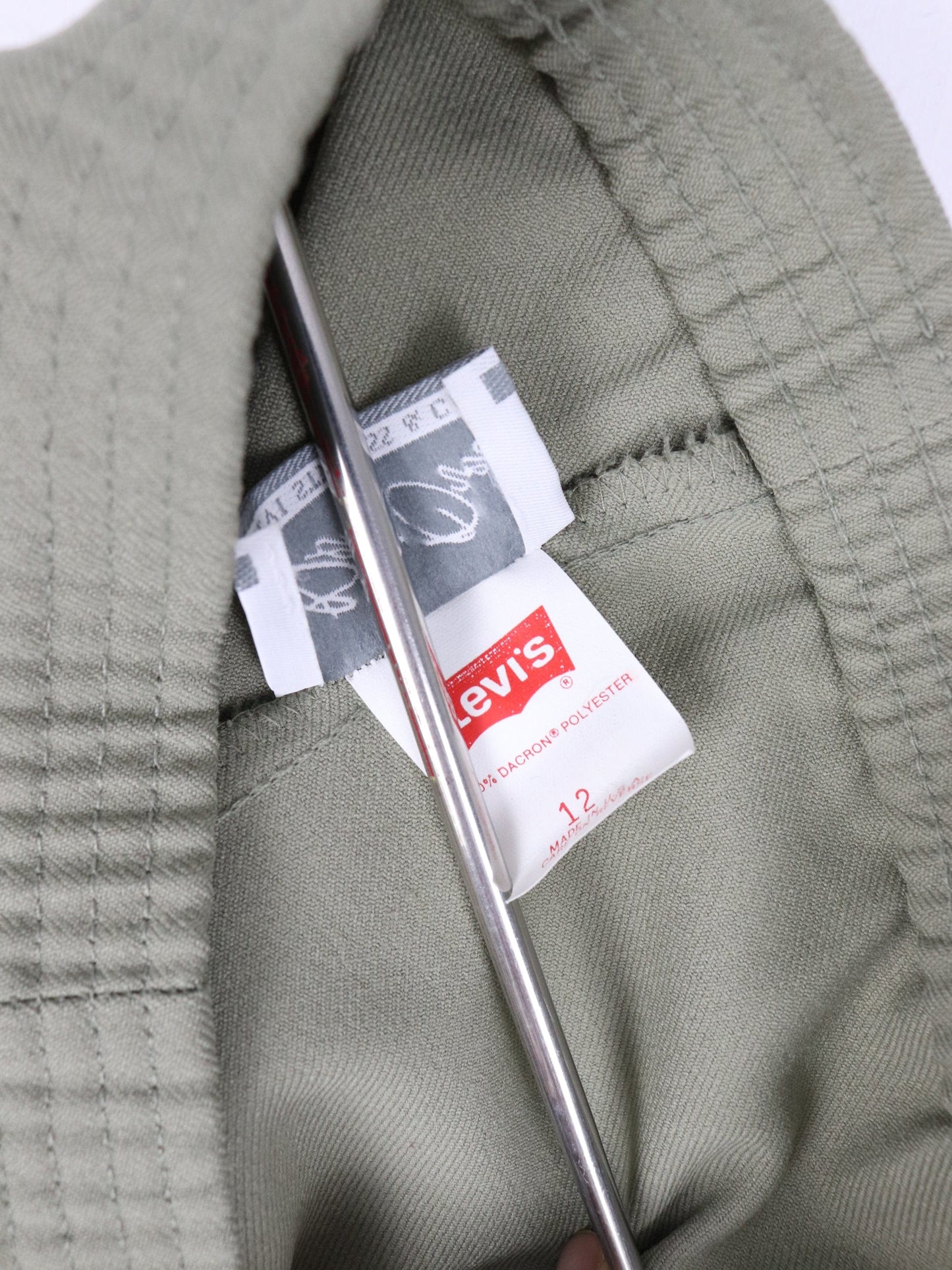 Vintage Levi's Bend Over Pants Womens 12 Green Pleated Causal Lightweight