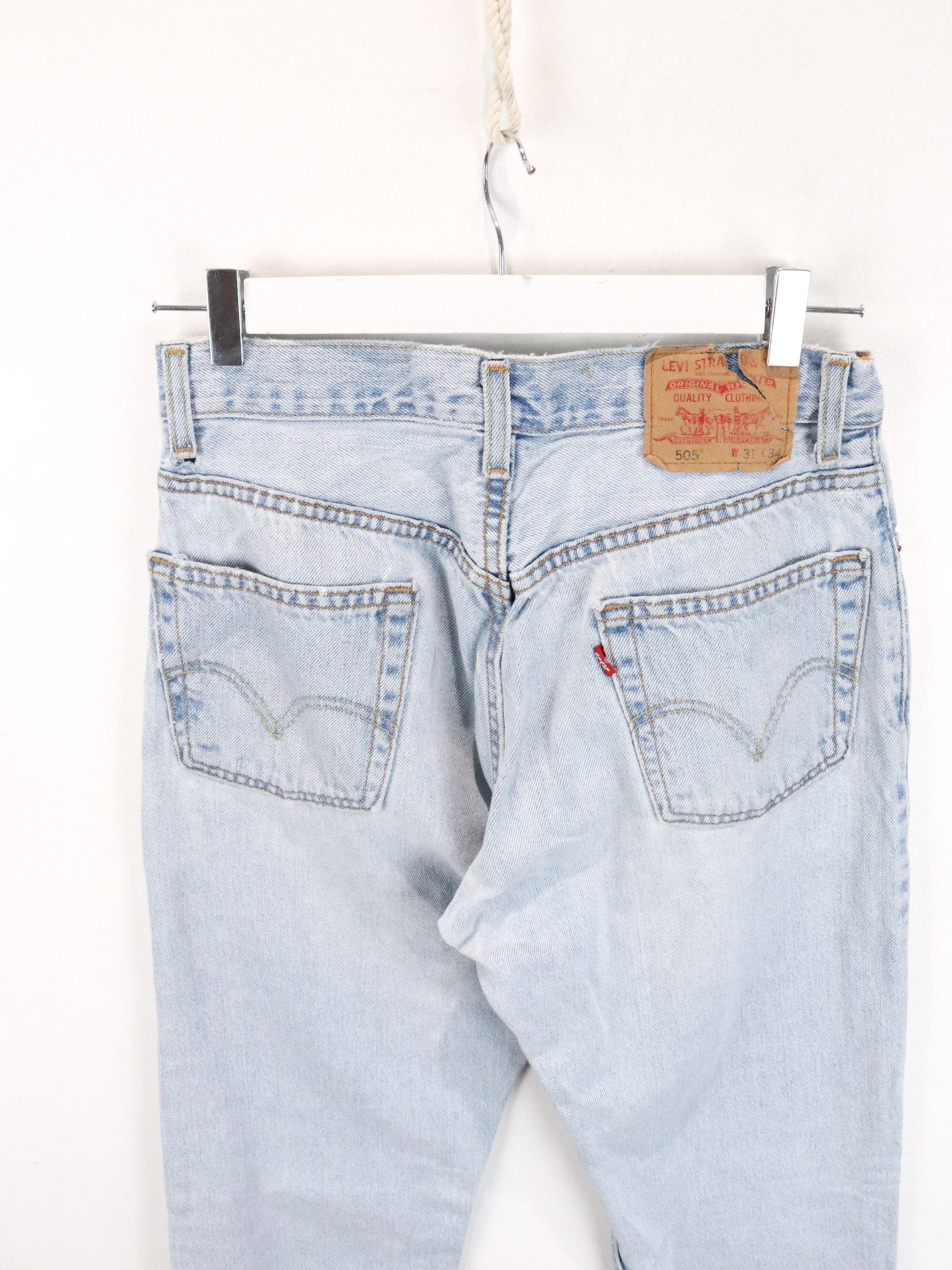 Vintage Levi's Denim Jeans Mens 30 x 33 Blue 505 Regular Fit