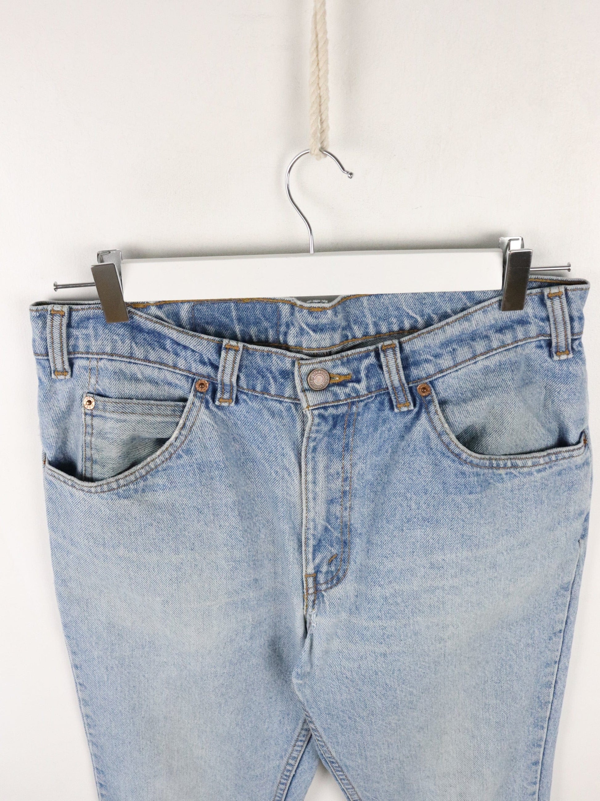 Vintage Levi's Denim Jeans Mens 32 x 31 Blue 631