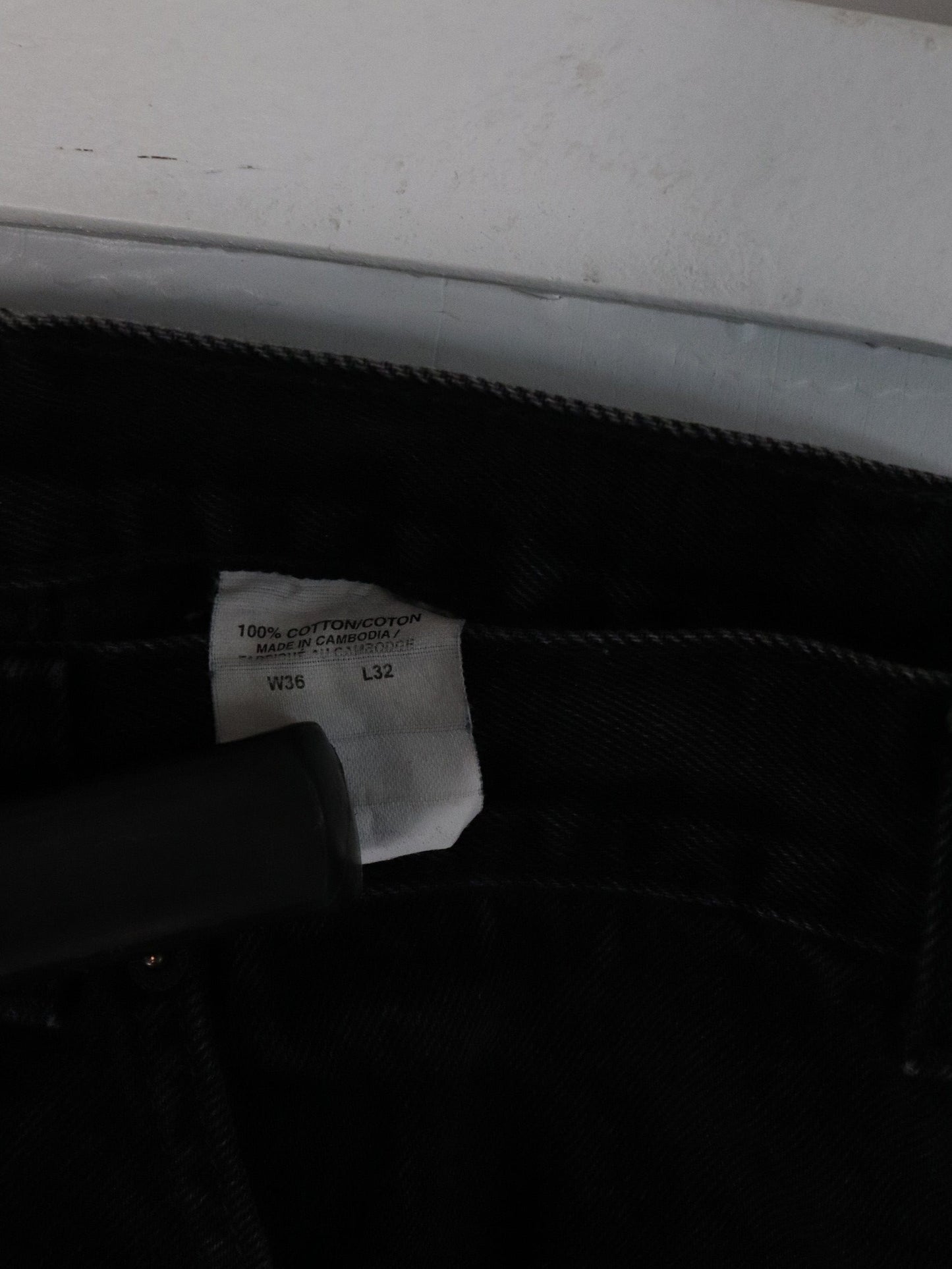 Vintage Levi's Denim Jeans Mens 34 x 32 Black Bootcut from propervintagecanada