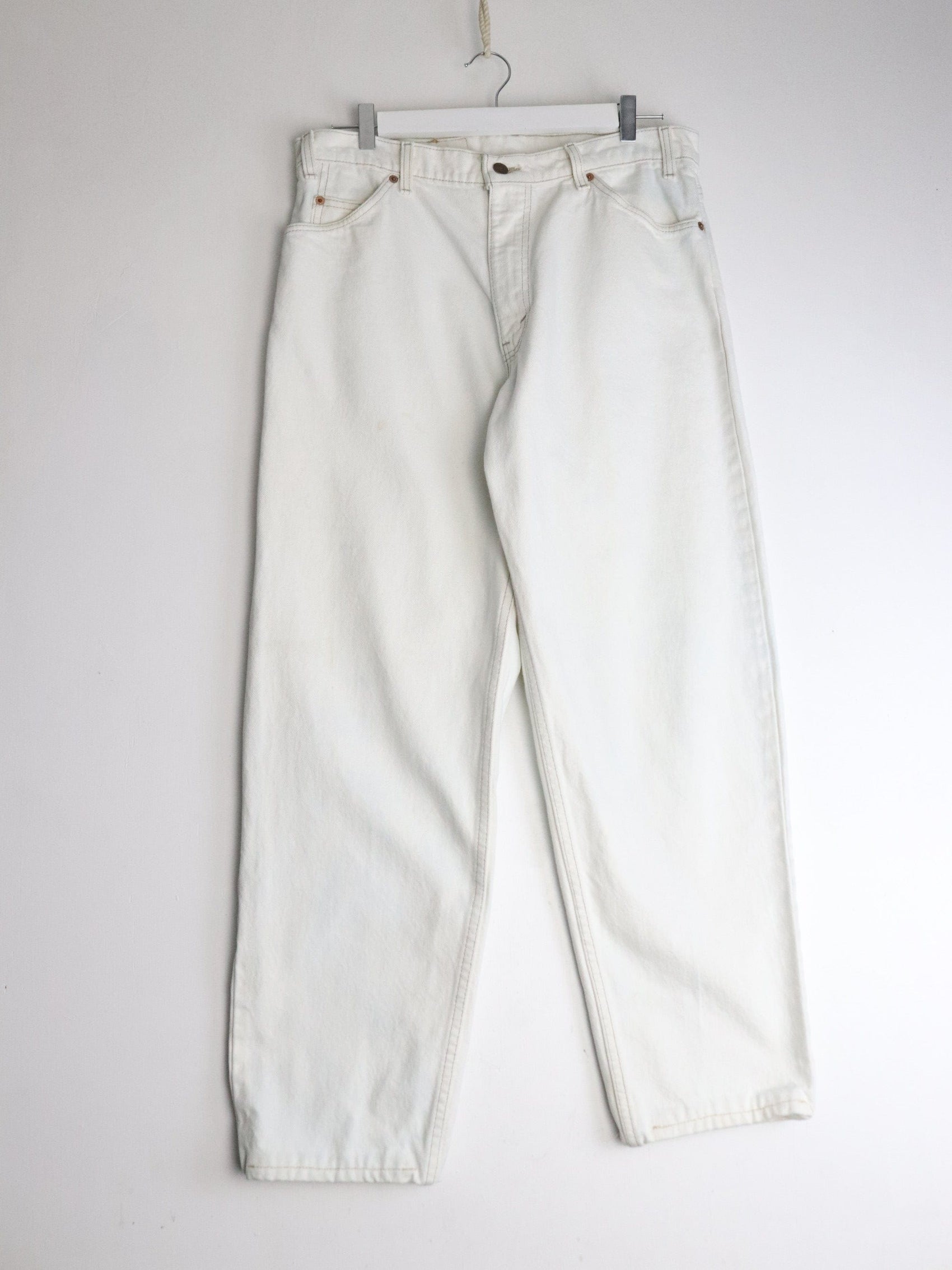 Vintage Levi's Denim Jeans Mens 36 x 30 White 550 Relaxed Tapered