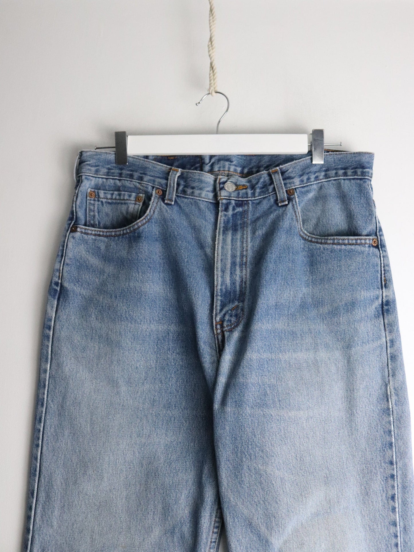 Vintage Levi's Pants Fits Mens 35 x 34 Blue Denim Jeans 516 Slim Straight from propervintagecanada
