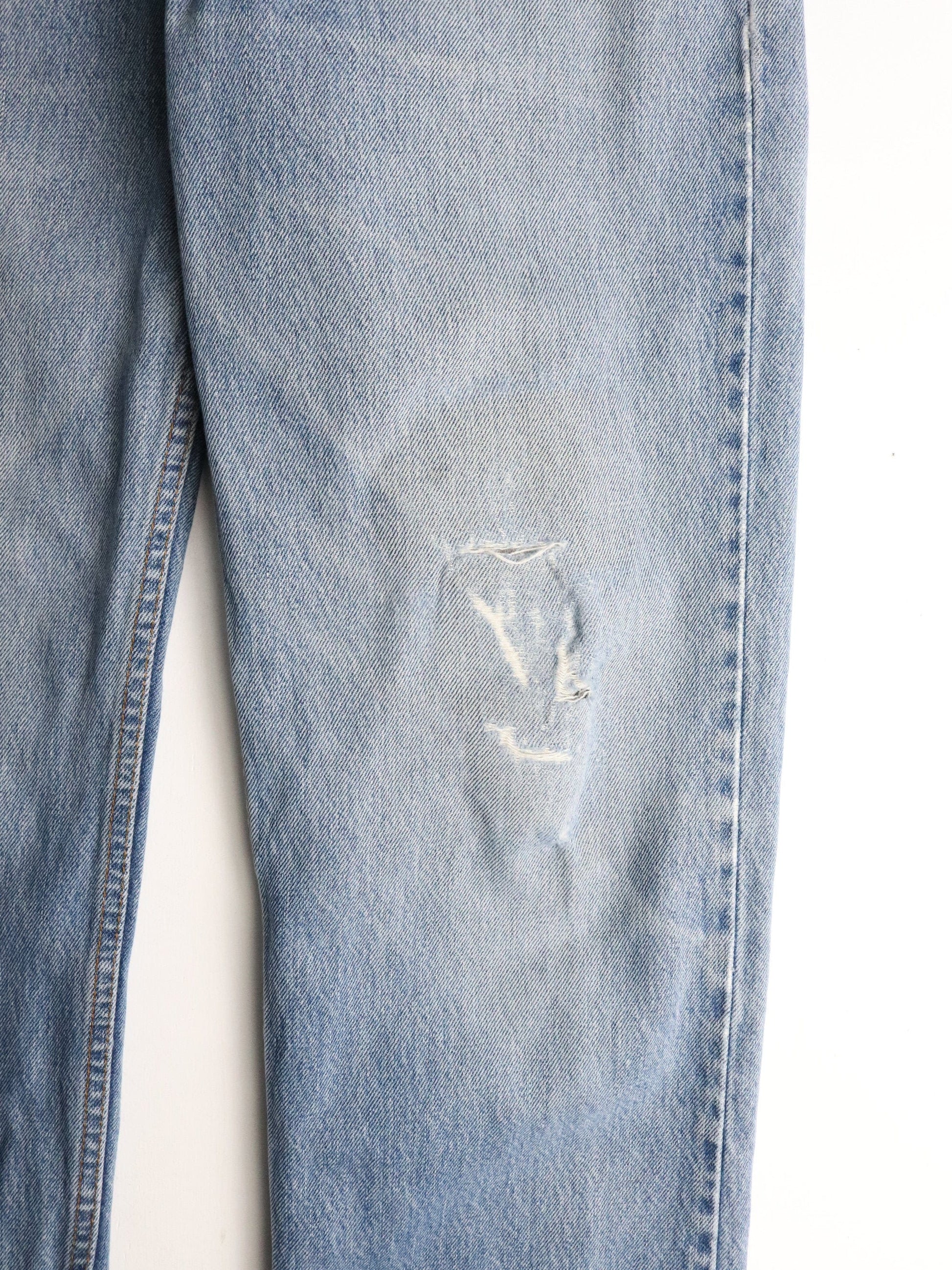 Vintage Levi's Pants Fits Mens 35 x 34 Blue Denim Jeans 516 Slim Straight from propervintagecanada