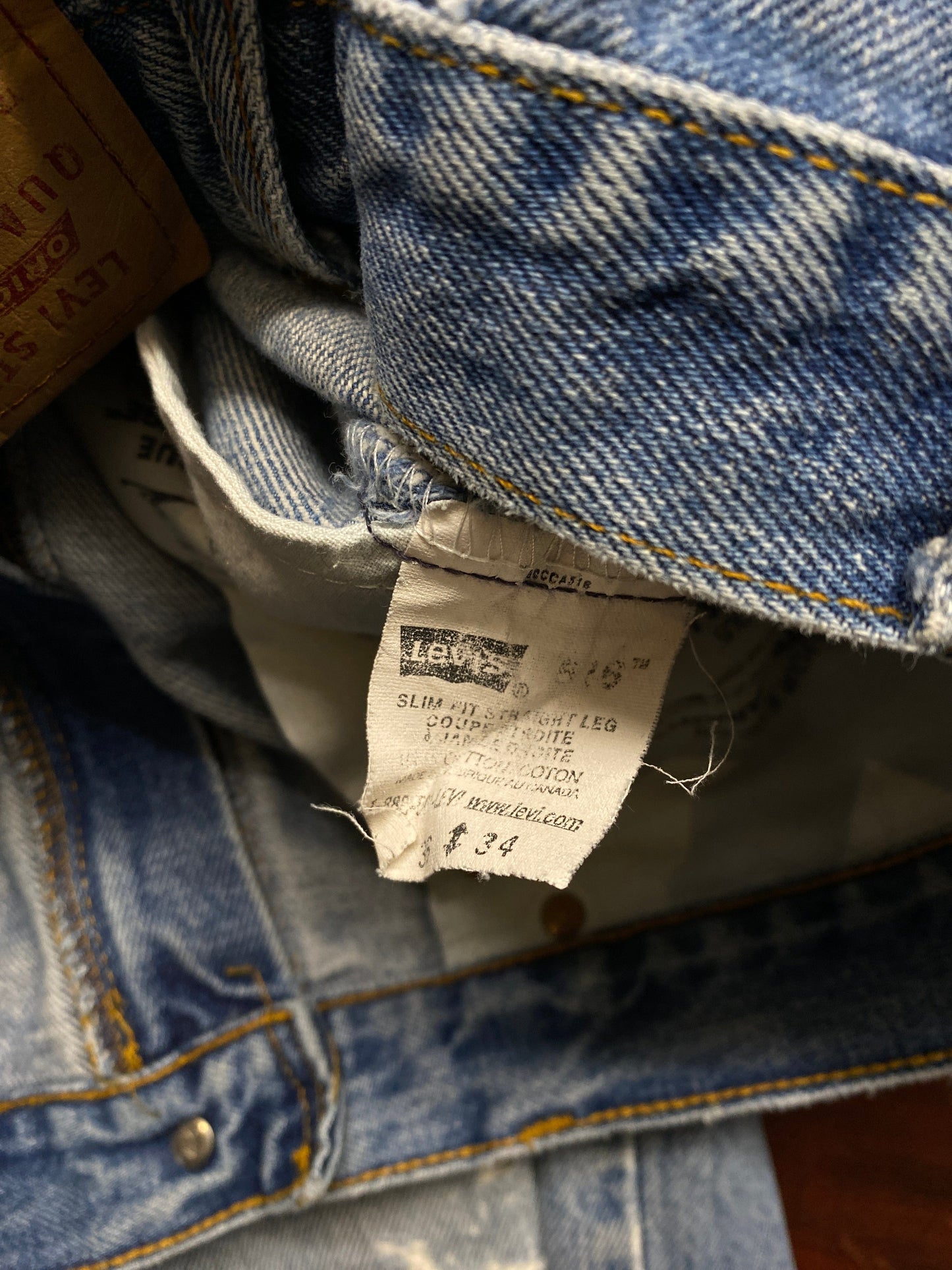 Vintage Levi's Pants Fits Mens 35 x 34 Blue Denim Jeans 516 Slim Straight from propervintagecanada