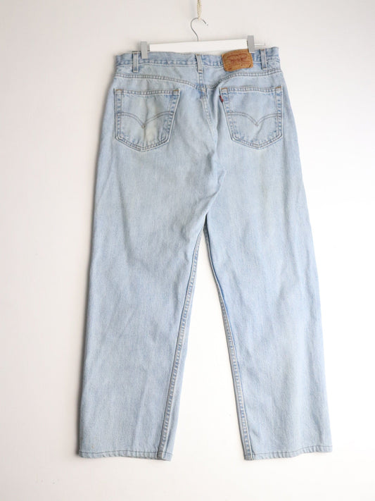 Vintage Levi's Pants Fits Mens 36 x 28 Blue Denim Jeans 505 Regular Straight from propervintagecanada