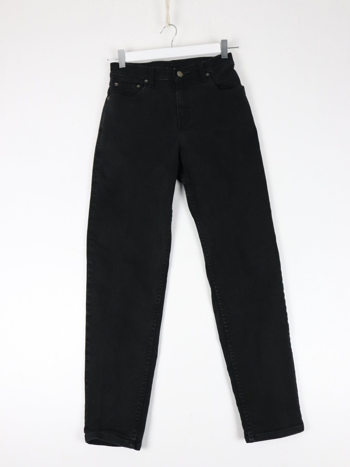 Vintage Levi's Pants Womens 4 Black Denim Jeans 550 Relaxed Tapered 25 x 28 from propervintagecanada