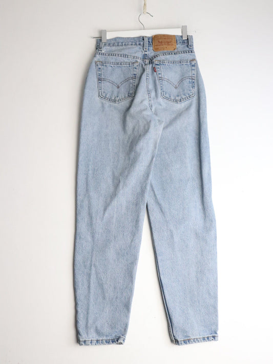 Vintage Levi's Pants Youth 6 Short Blue Denim Jeans 521 Tapered from propervintagecanada