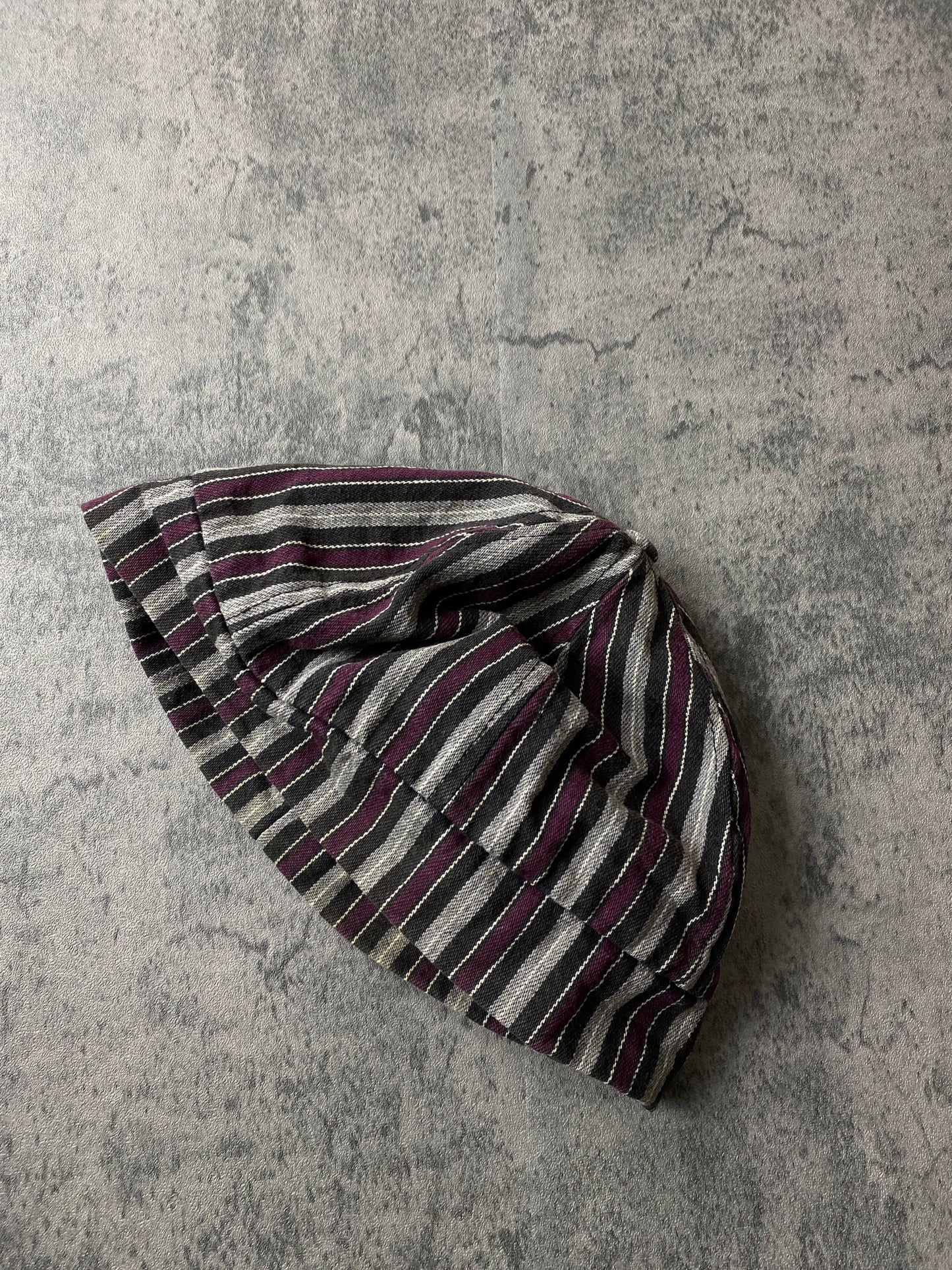 Vintage Levi's SilverTab Hat Cap Adult S/M Grey Brimless from propervintagecanada