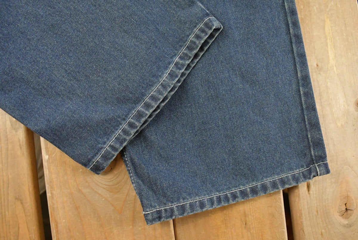Vintage Makaveli Tupac Denim Jeans Y2K Hip Hop Streetwear (31 x 33 NWT) from propervintagecanada