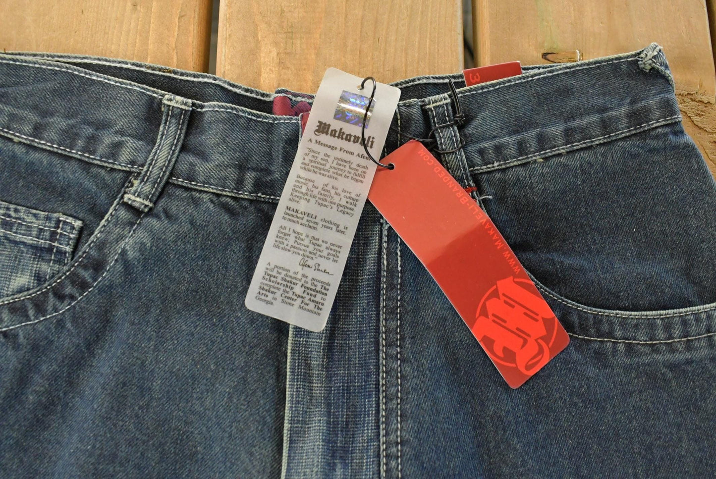 Vintage Makaveli Tupac Jeans, Y2K Hip Hop Streetwear (30x34 NWT) from propervintagecanada