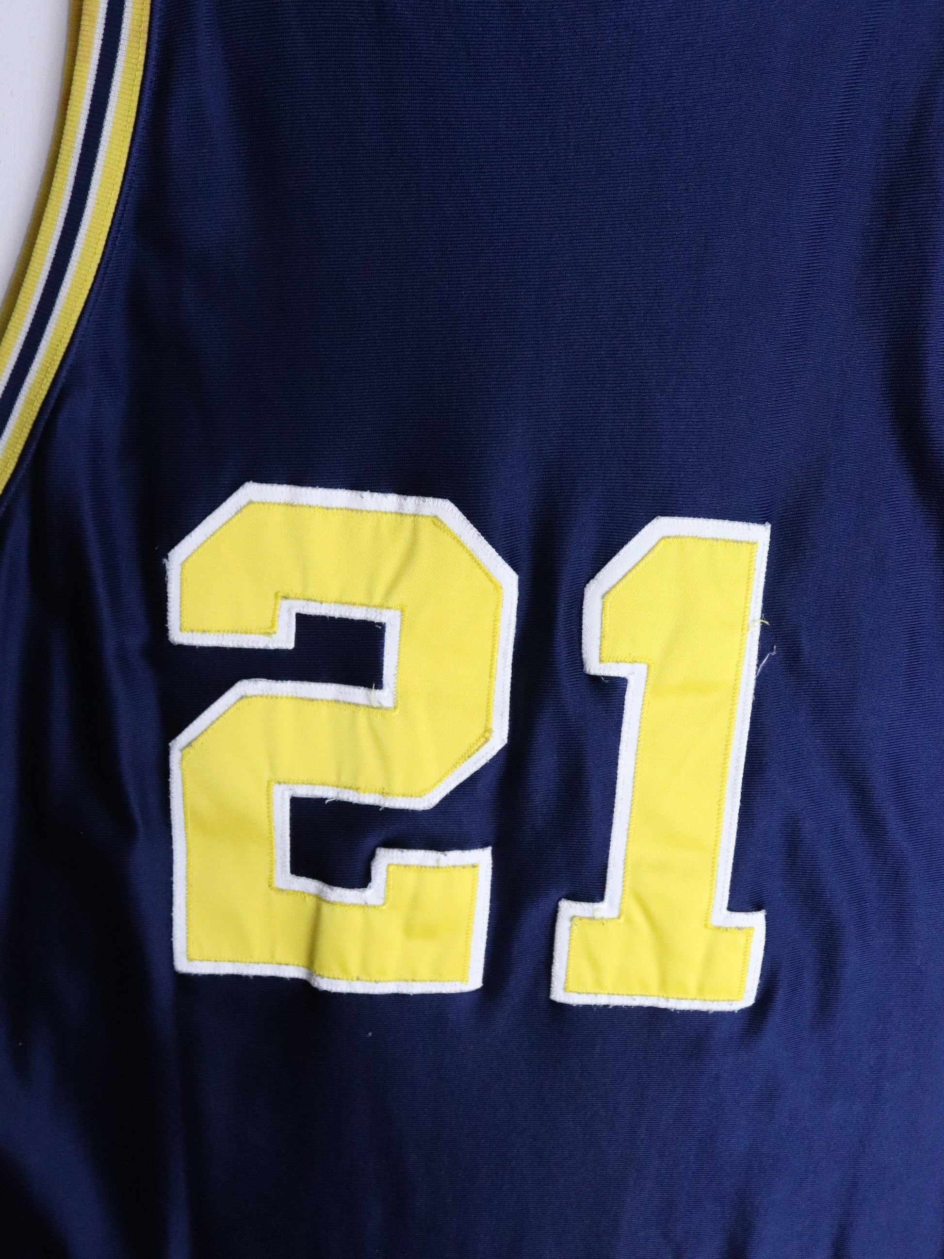 Vintage Michigan Wolverines Basketball Jersey Mens 48 Blue Fab Five from propervintagecanada