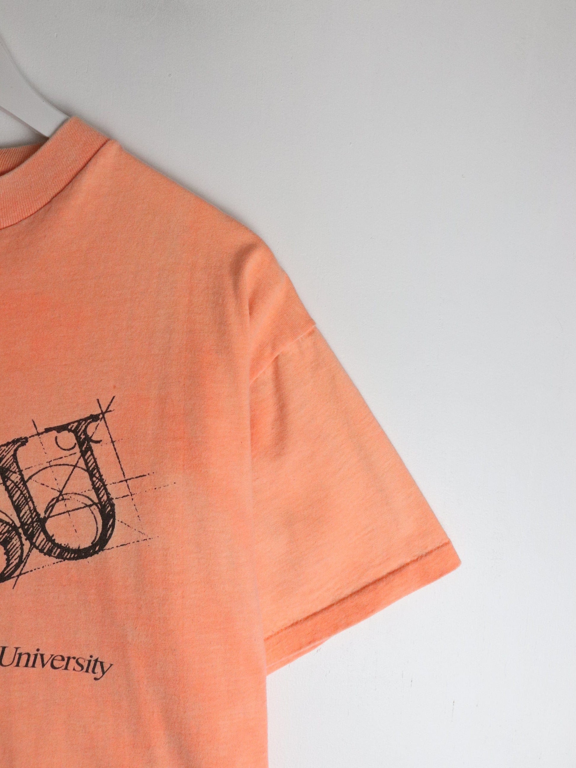 Vintage Microsoft University T Shirt Mens XL Pink from propervintagecanada