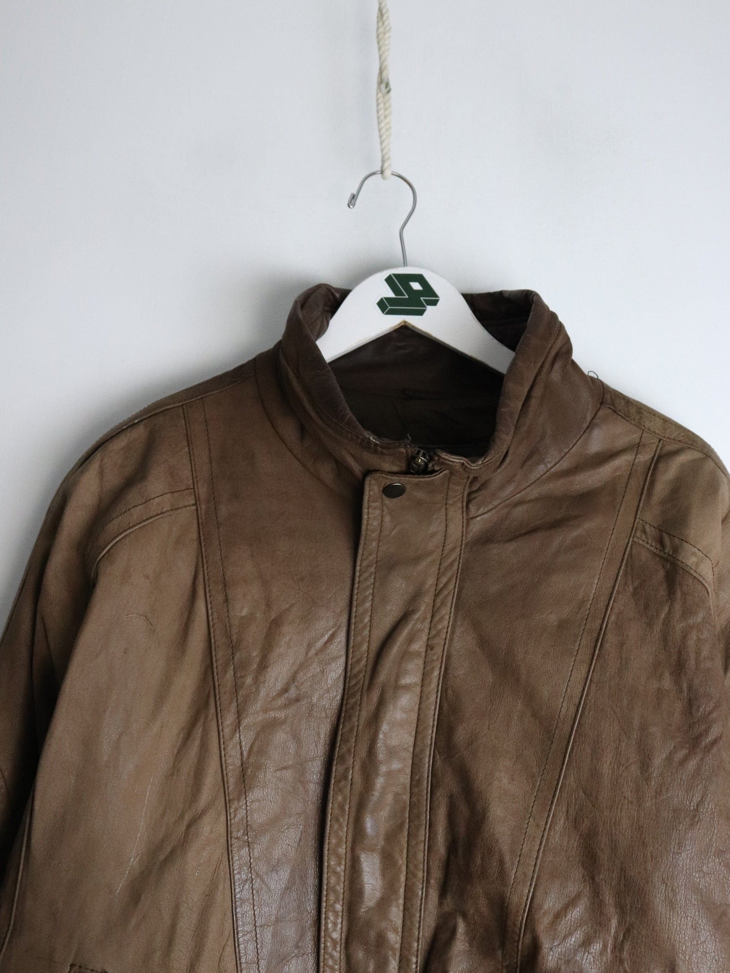 Vintage Midway Jacket Mens 46 XL Brown Leather from propervintagecanada