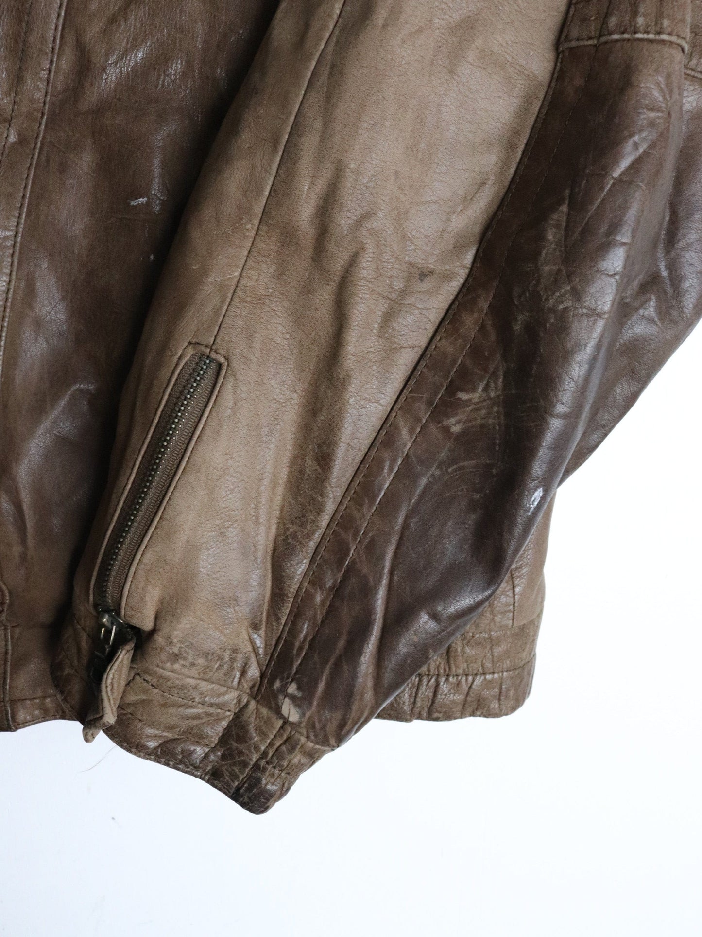 Vintage Midway Jacket Mens 46 XL Brown Leather from propervintagecanada