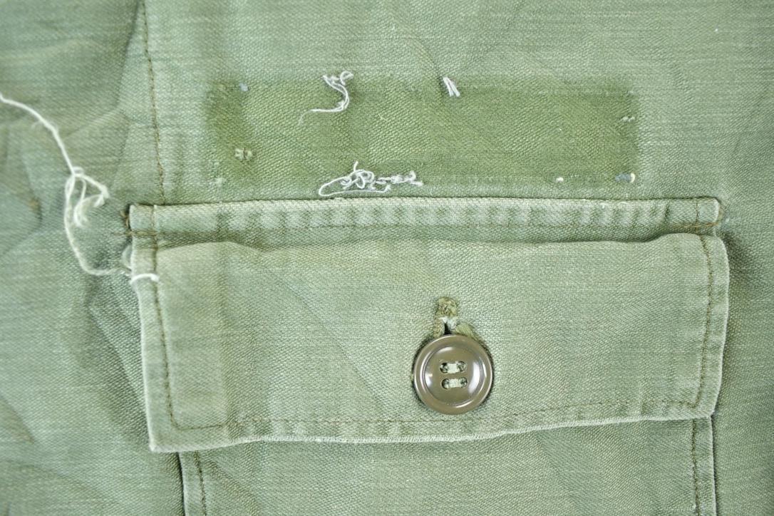 Vintage Military Button Up ShirtMen's Large from propervintagecanada