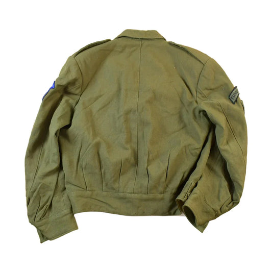 Vintage Military Jungle Expert Peace Sign Button Up Army Jacket from propervintagecanada