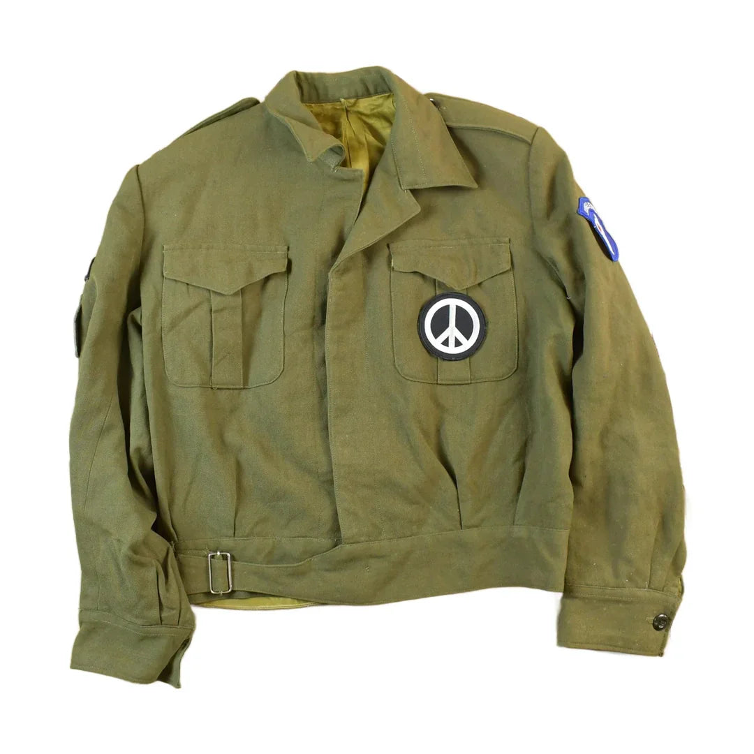 Vintage Military Jungle Expert Peace Sign Button Up Army Jacket from propervintagecanada