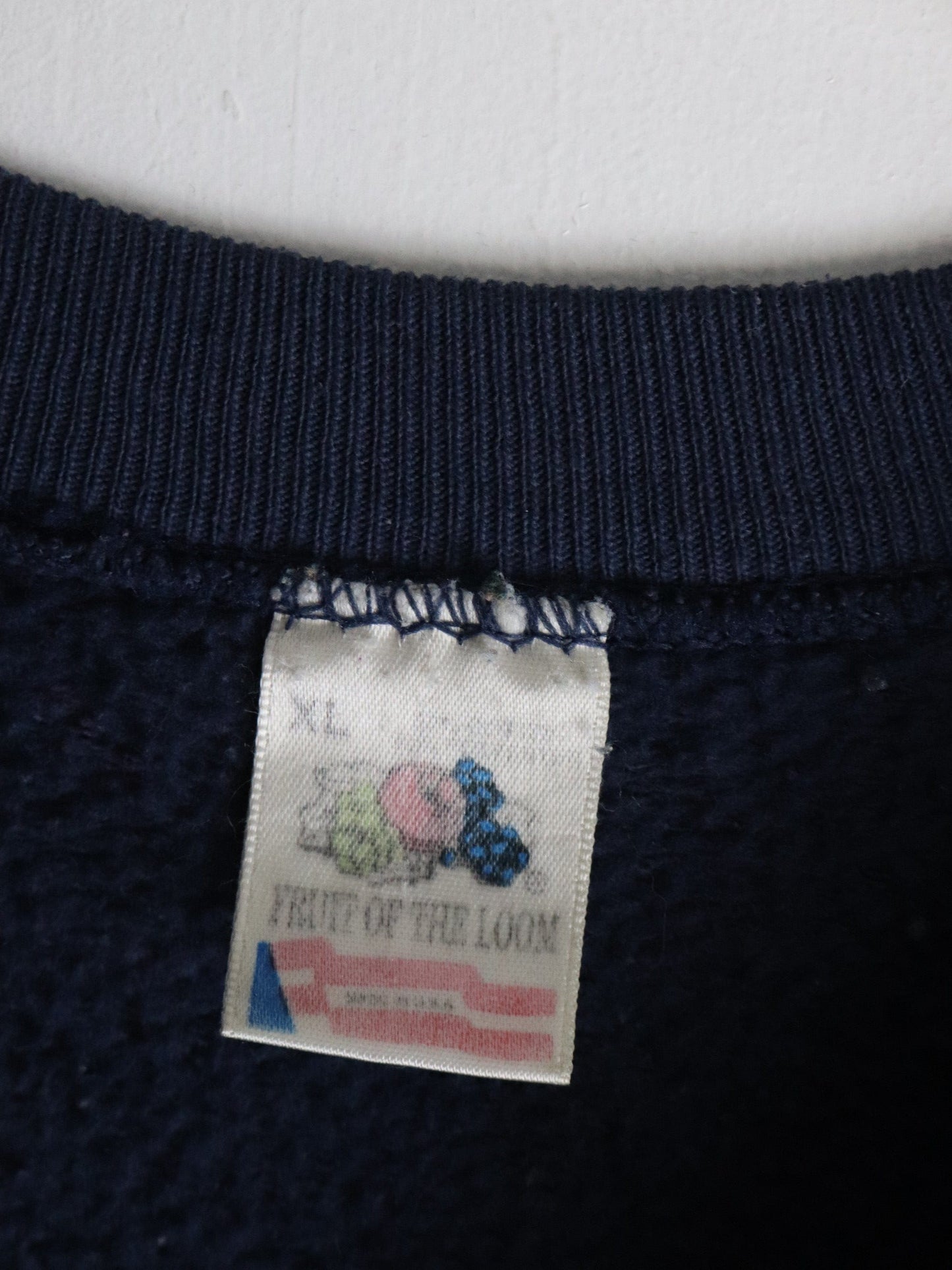 Vintage North Iowa Huskies Sweatshirt Mens XL Blue from propervintagecanada