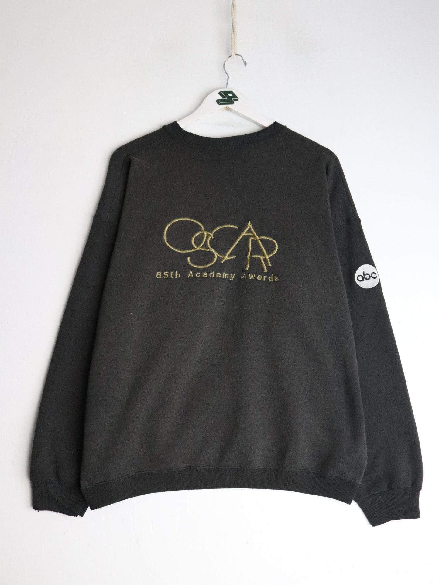 Vintage Oscar Sweatshirt Mens Large Black 90s from propervintagecanada