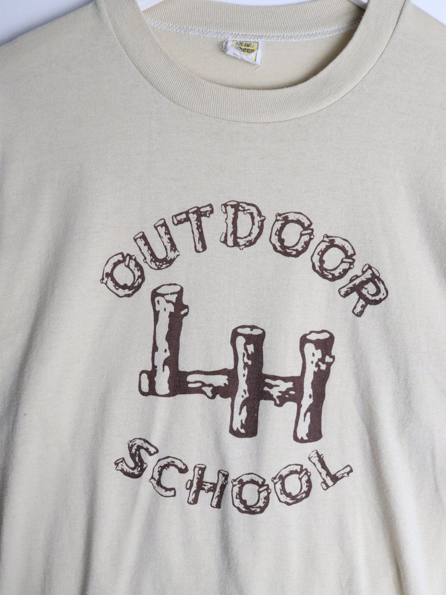 Vintage Outdoor School T Shirt Fits Mens Large Beige 80s from propervintagecanada