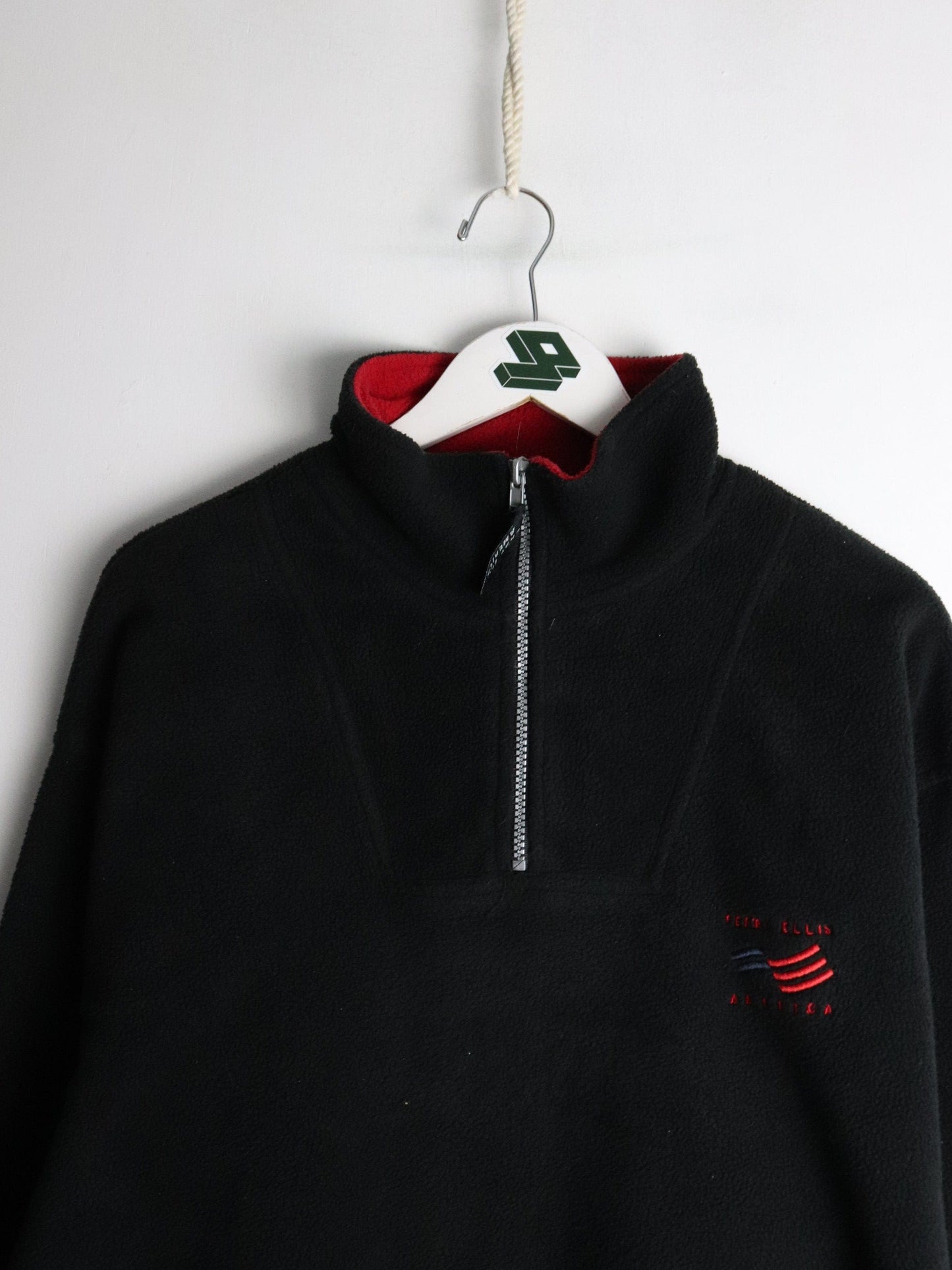 Vintage Perry Ellis Sweater Mens Large Black Fleece from propervintagecanada