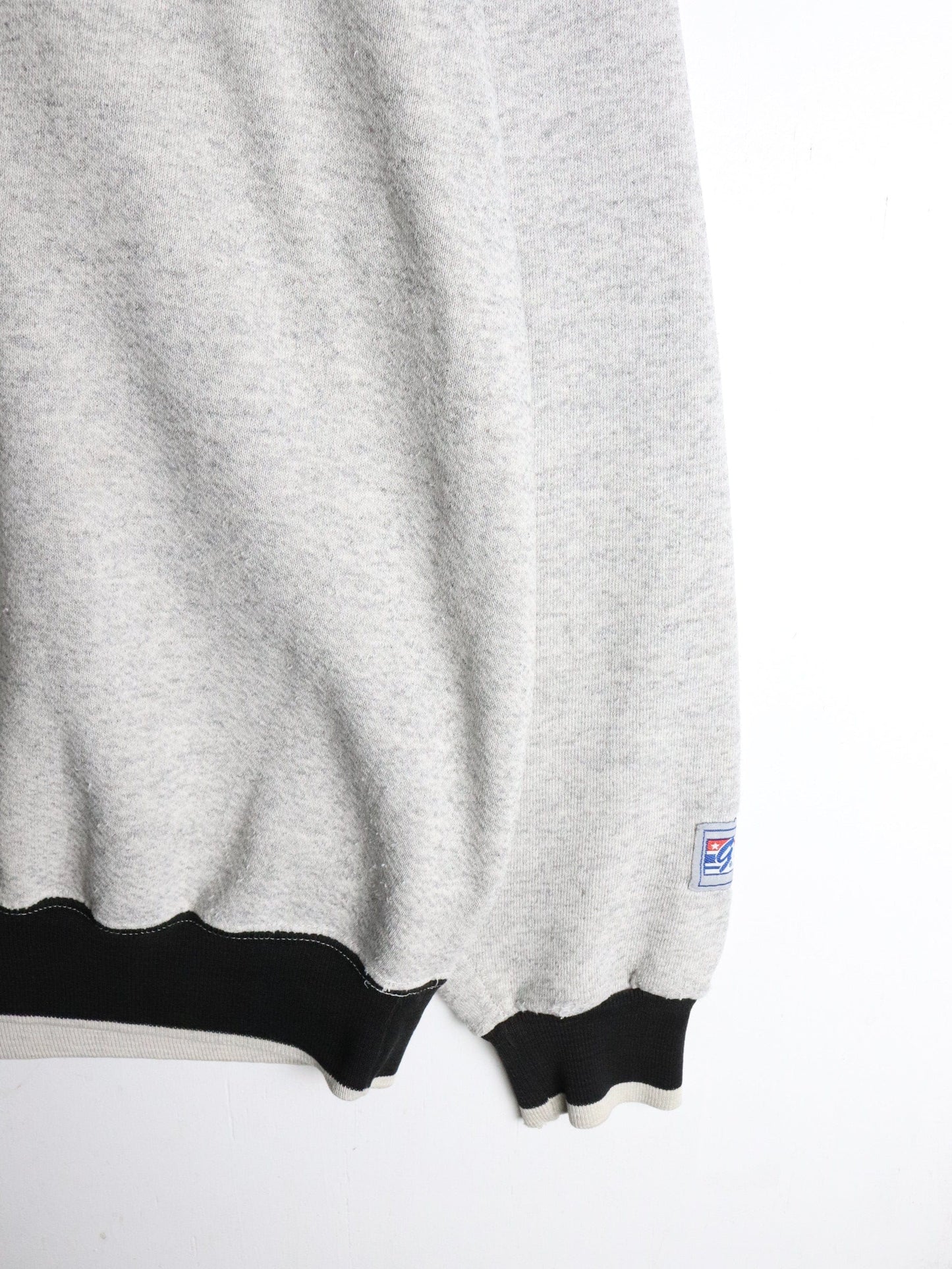 Vintage Pittsburgh Penguins Sweatshirt Mens Large Grey NHL from propervintagecanada