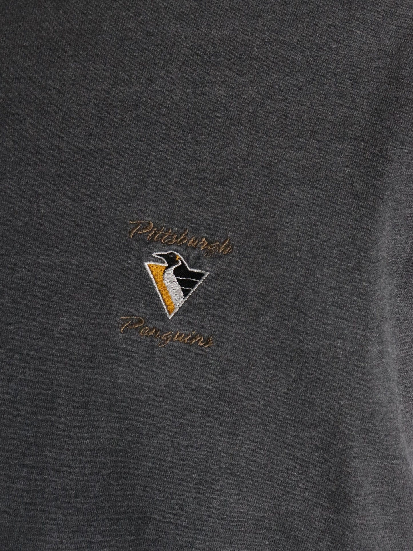 Vintage Pittsburgh Penguins T Shirt Mens Medium Grey from propervintagecanada