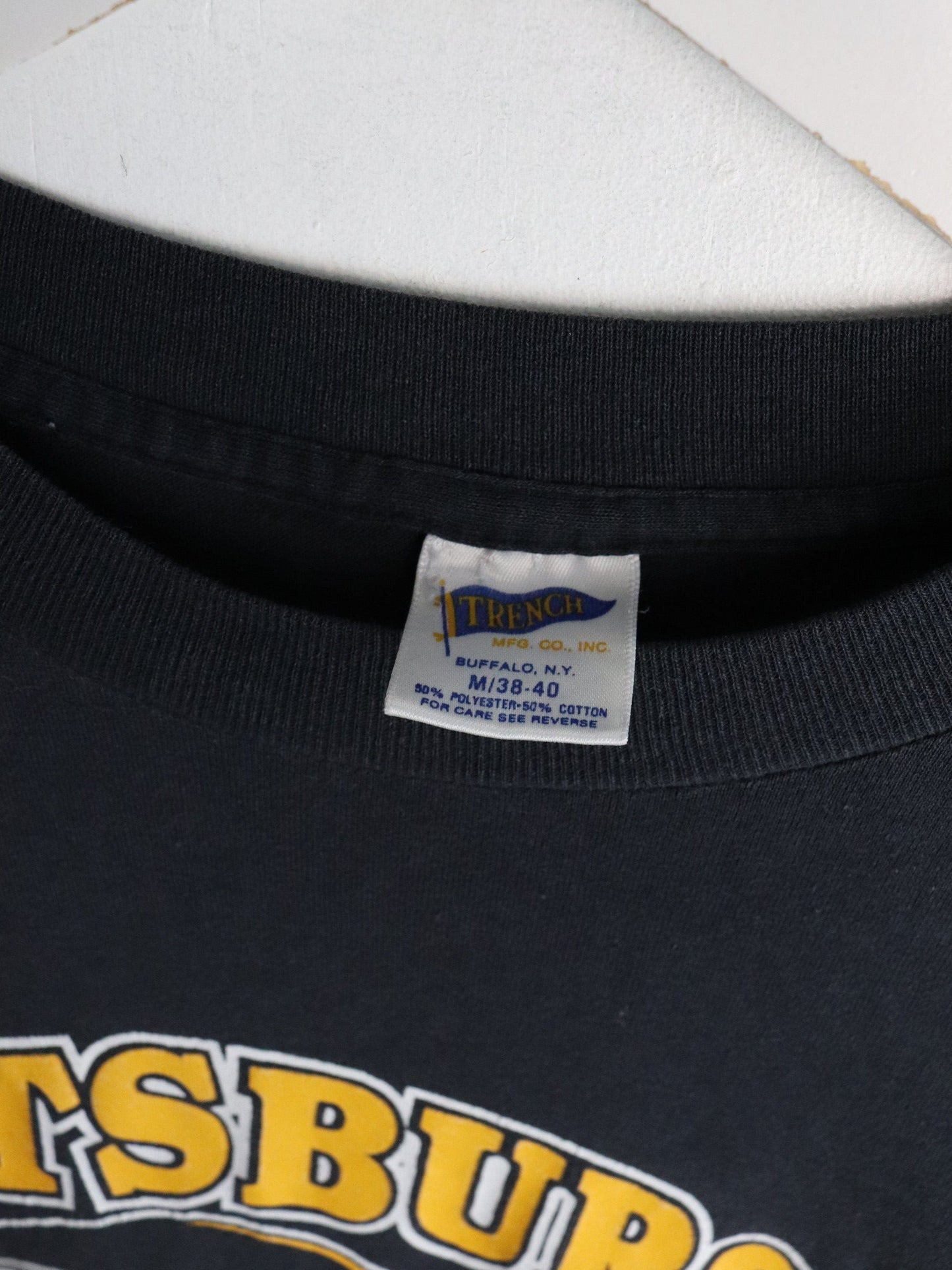 Vintage Pittsburgh Steelers T Shirt Mens Small Black from propervintagecanada