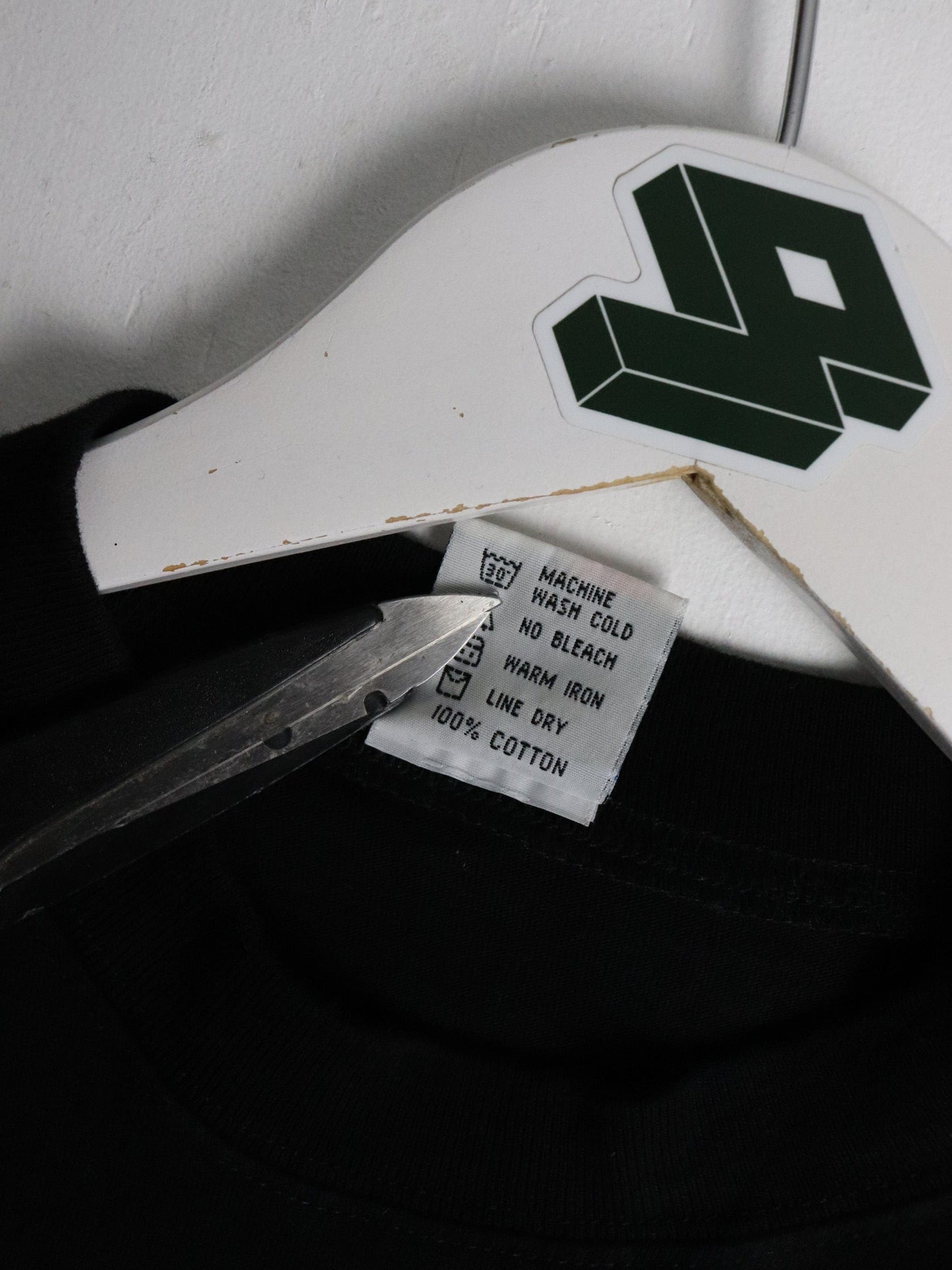 Vintage Planet Hollywood T Shirt Youth Large Black Hong Kong from propervintagecanada