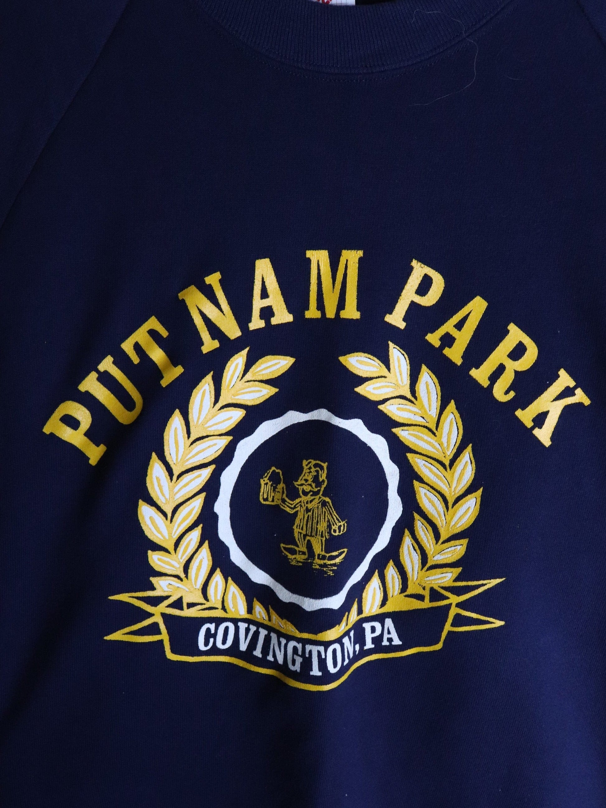 Vintage Putnam Park Sweatshirt Mens XL Blue from propervintagecanada