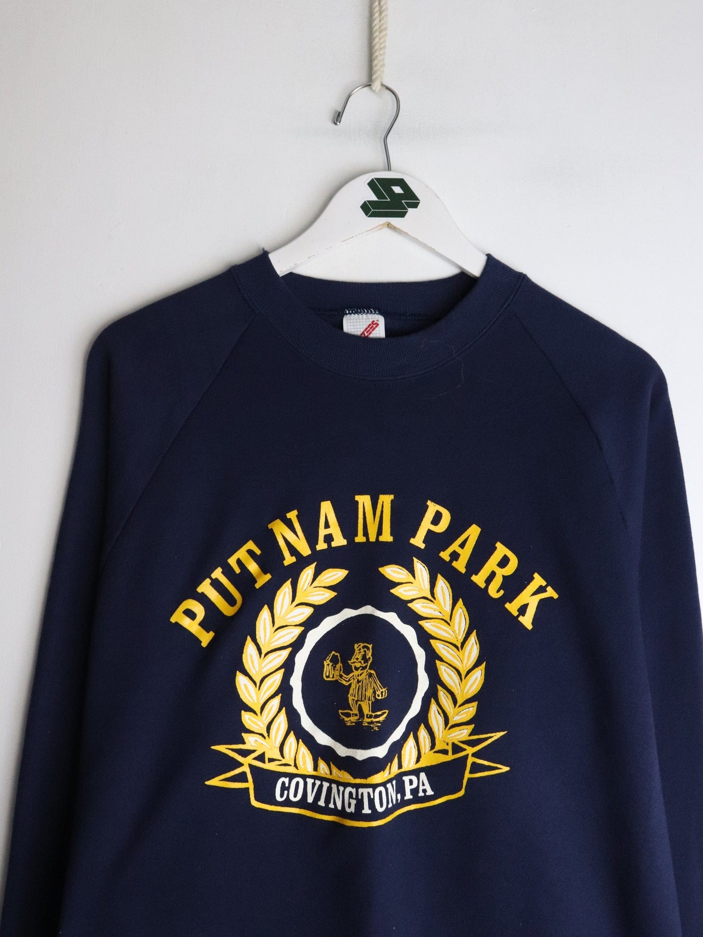Vintage Putnam Park Sweatshirt Mens XL Blue from propervintagecanada