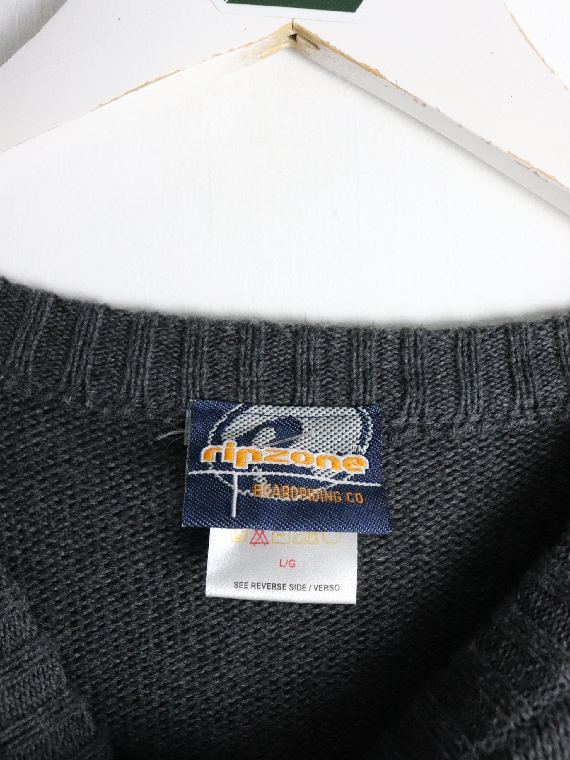 Vintage Ripzone Sweater Mens Large Grey Knit from propervintagecanada