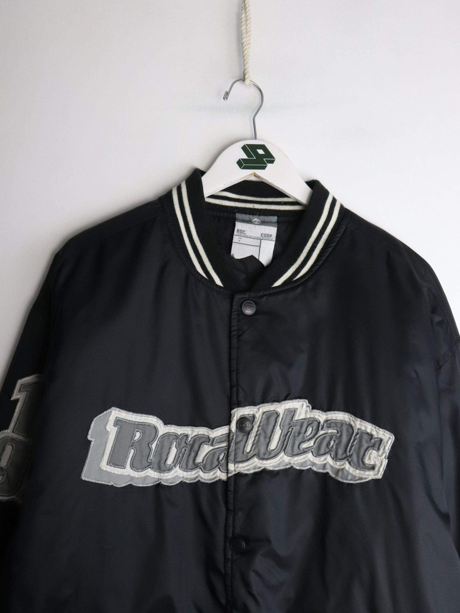 Vintage Rocawear Jacket Mens 2X Black Y2K from propervintagecanada
