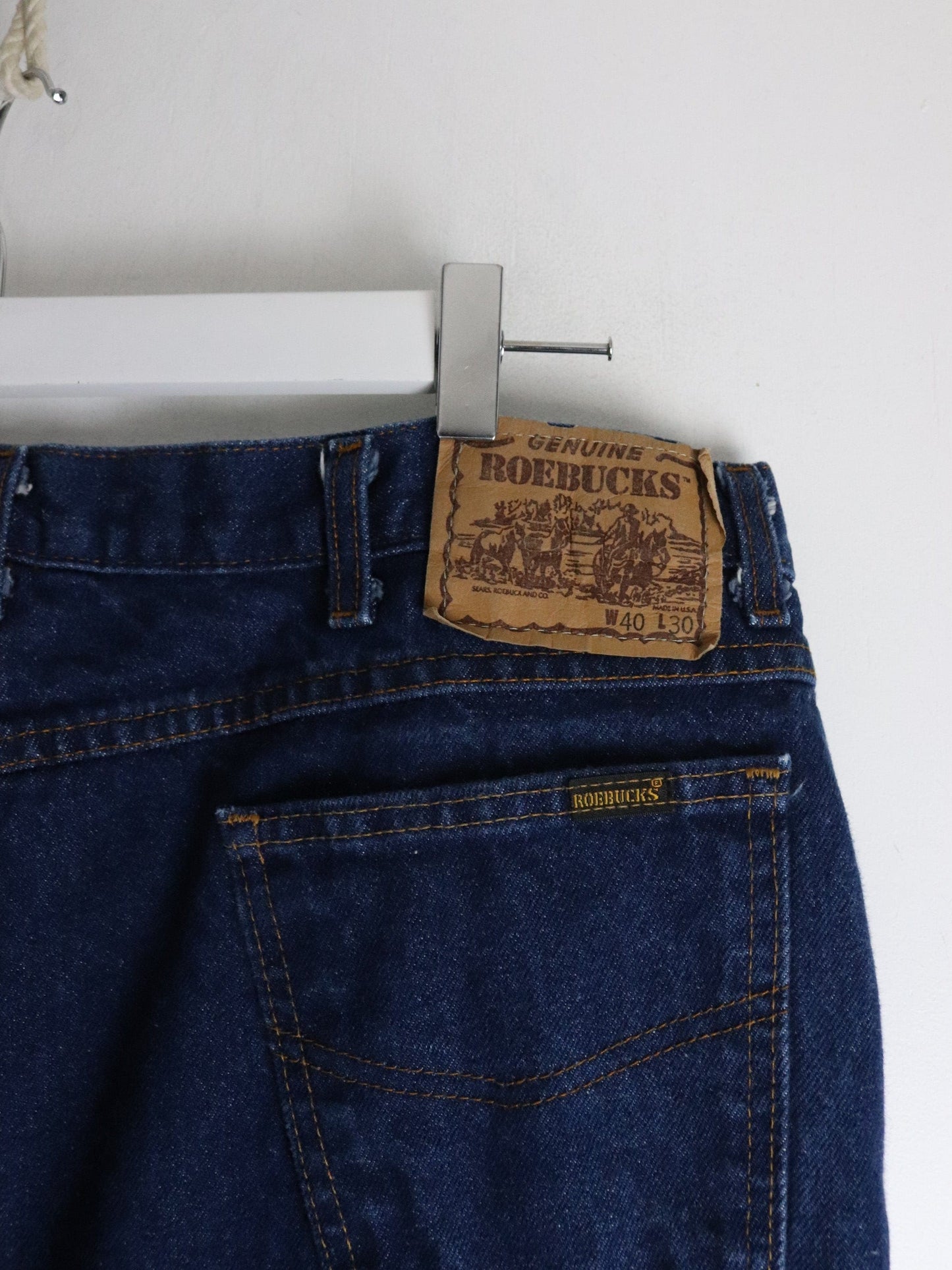 Vintage Roebucks Pants Mens 36 x 30 Blue Denim Jeans from propervintagecanada