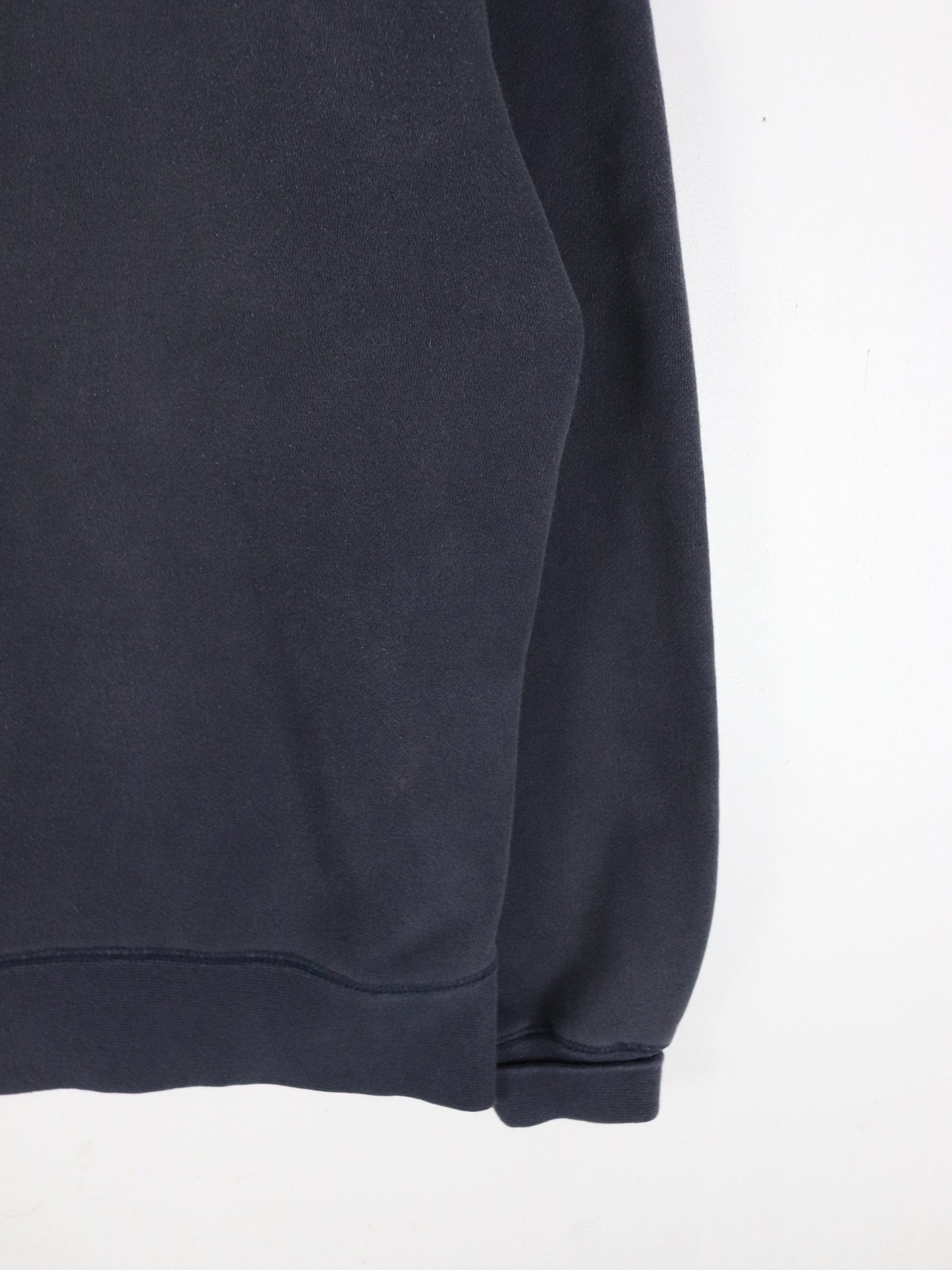 Vintage Roots Sweatshirt Mens XS Blue from propervintagecanada