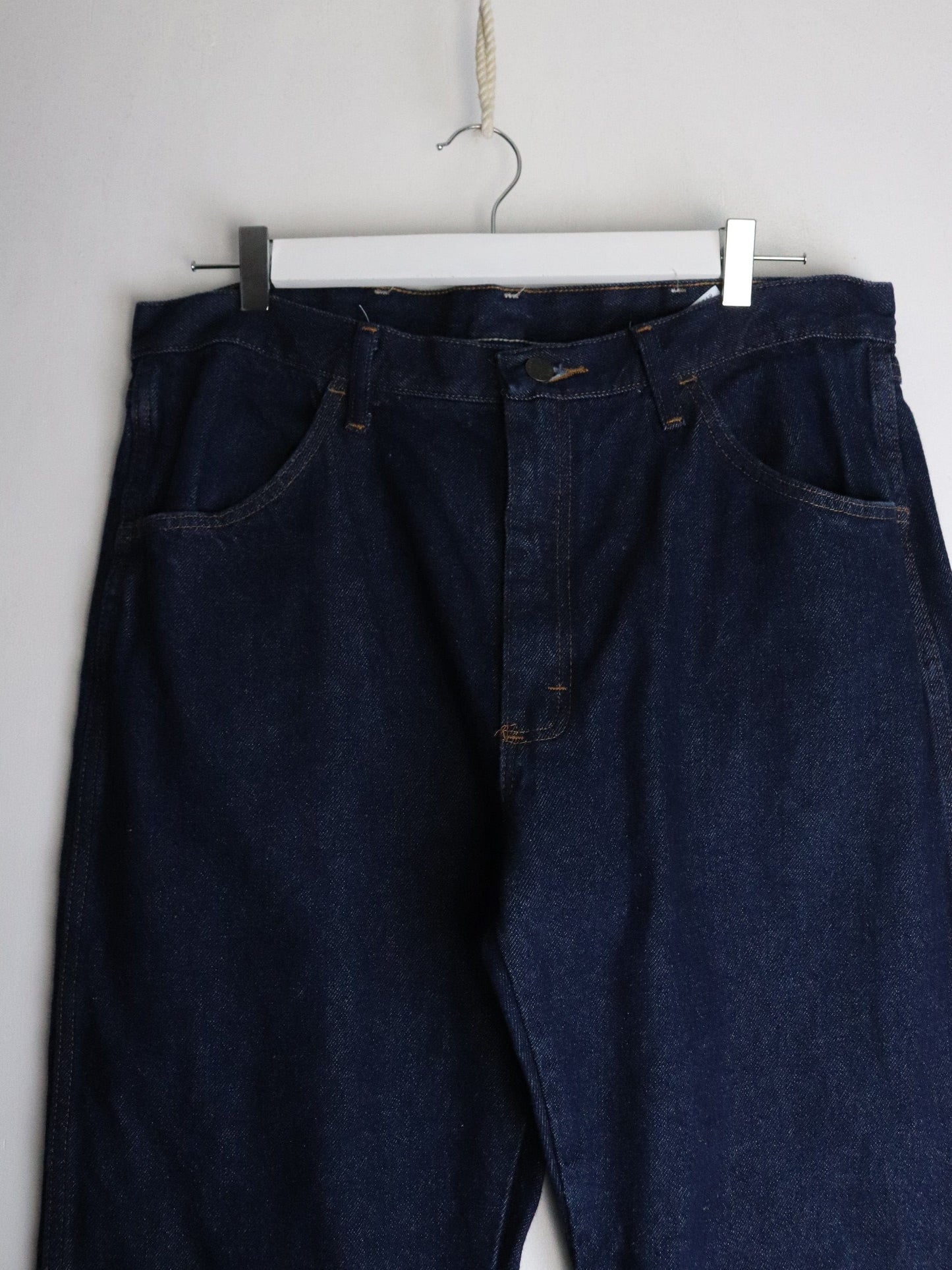 Vintage Rustler Denim Jeans Mens 36 x 30 Blue from propervintagecanada