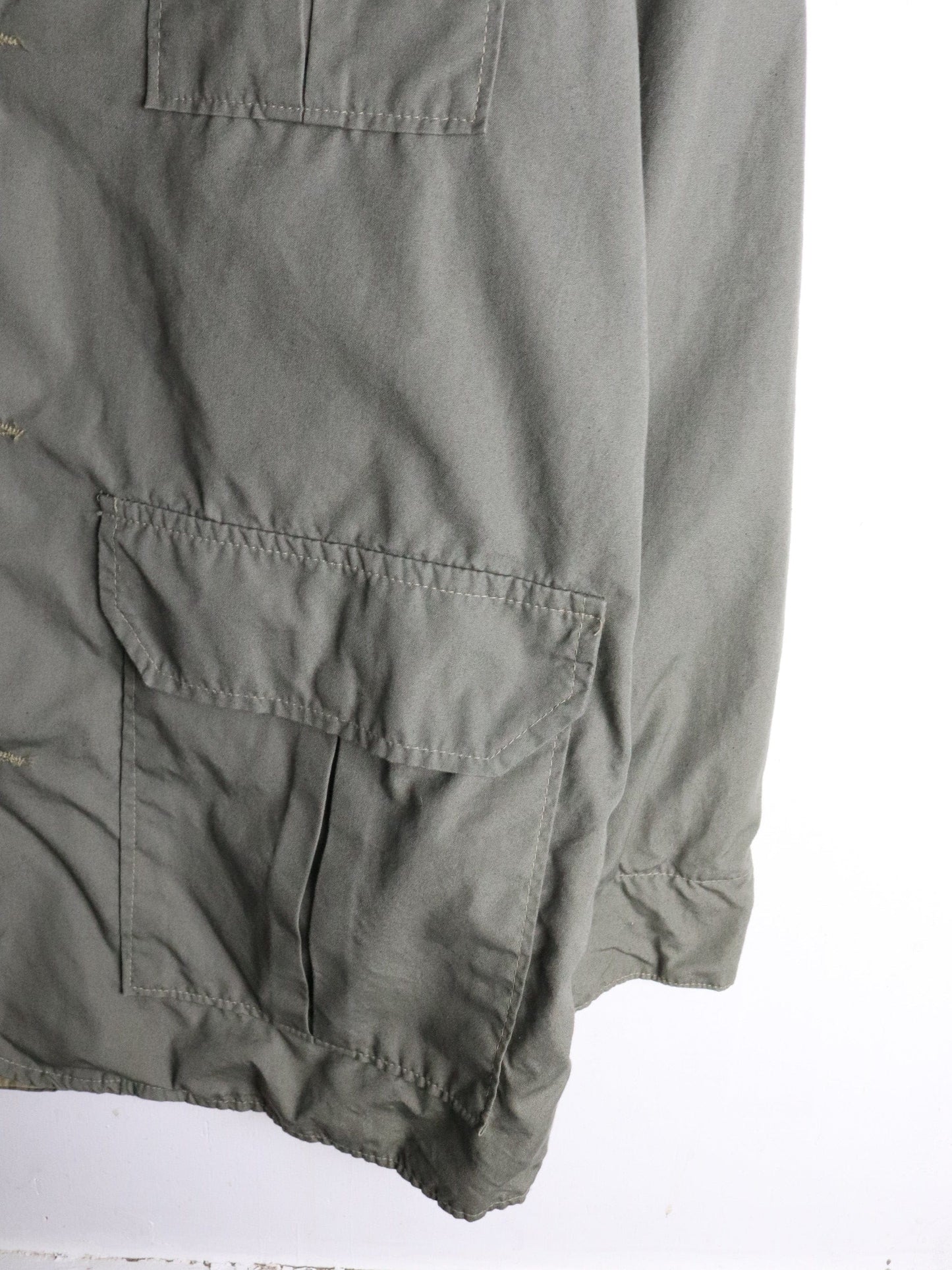 Vintage Saftbak Jacket Mens Medium Green Hunting from propervintagecanada