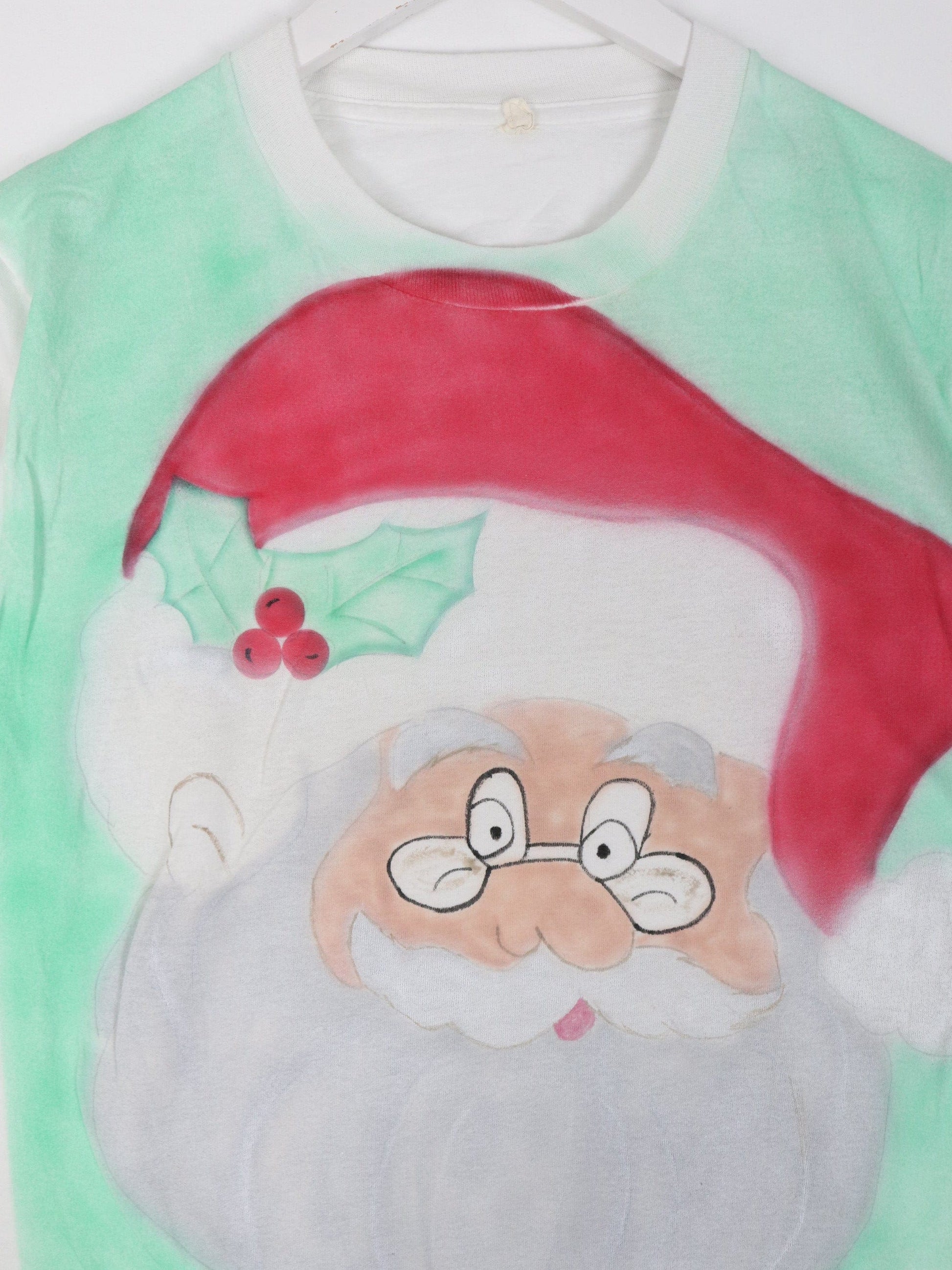 Vintage Santa T Shirt Adult XS White Air Brush Art Christmas from propervintagecanada