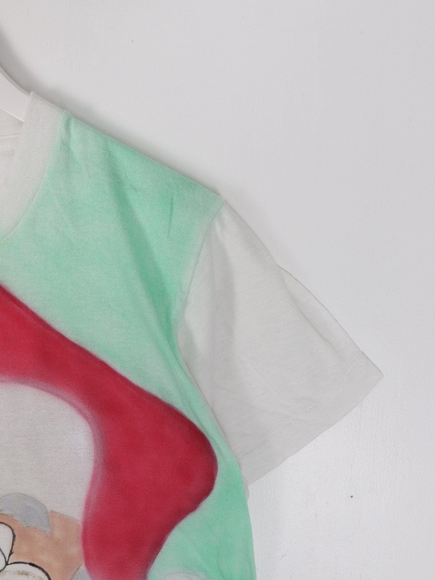 Vintage Santa T Shirt Adult XS White Air Brush Art Christmas from propervintagecanada