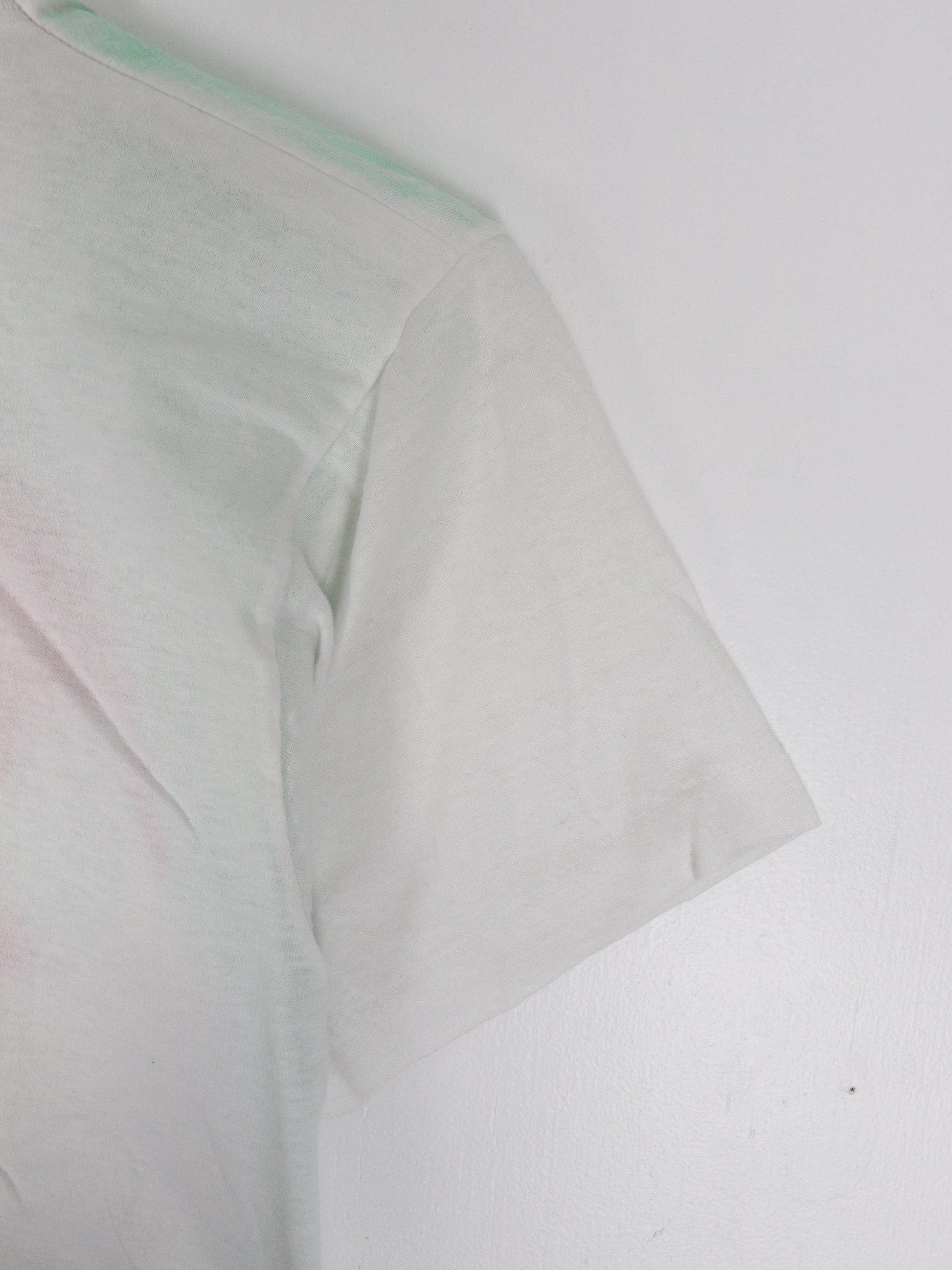 Vintage Santa T Shirt Adult XS White Air Brush Art Christmas from propervintagecanada