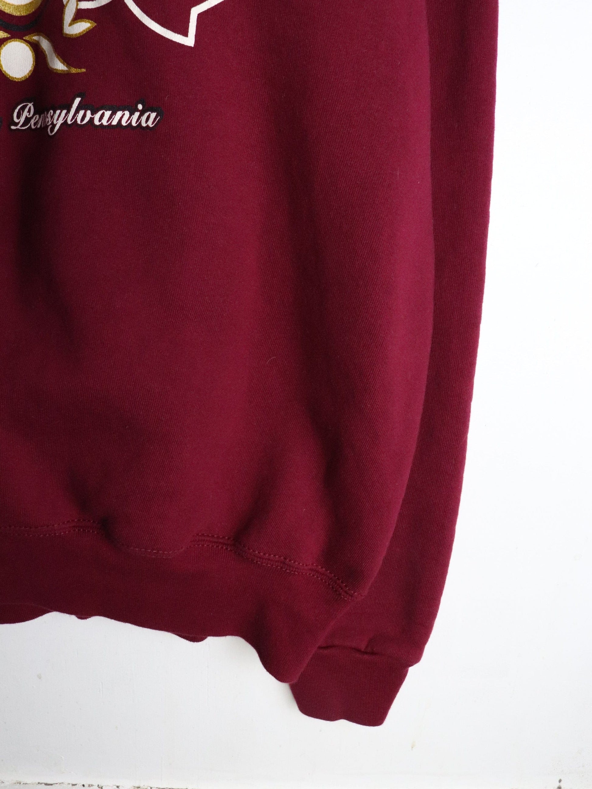 Vintage Seton Hall Sweatshirt Mens 2XL Red from propervintagecanada