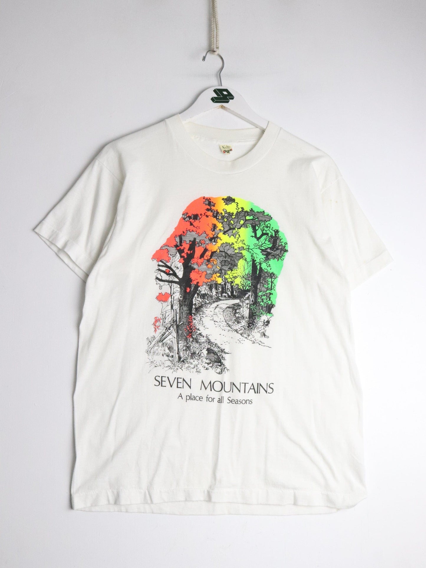 Vintage Seven Mountains T Shirt Mens Large White 90s Outdoors