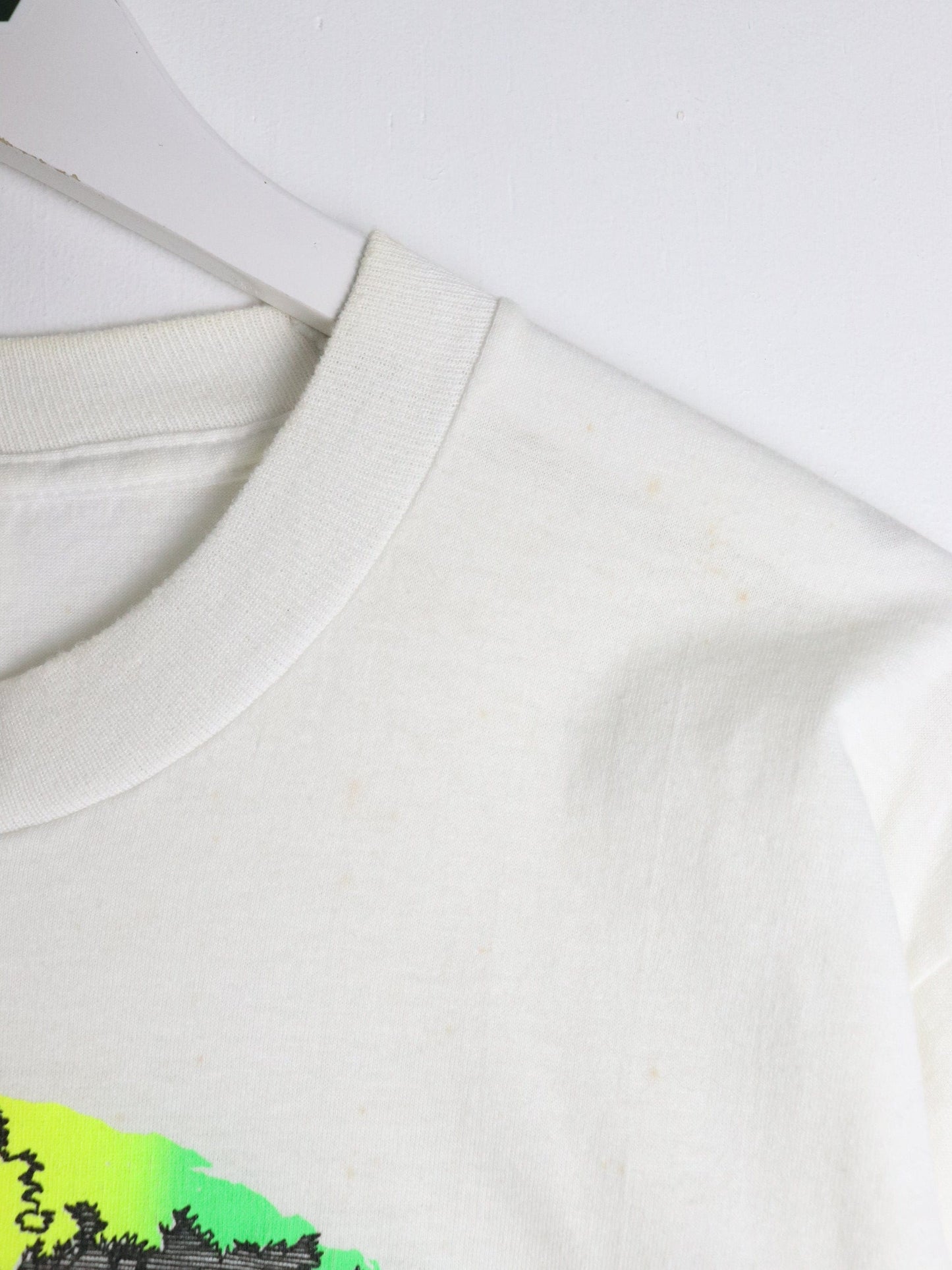 Vintage Seven Mountains T Shirt Mens Large White 90s Outdoors