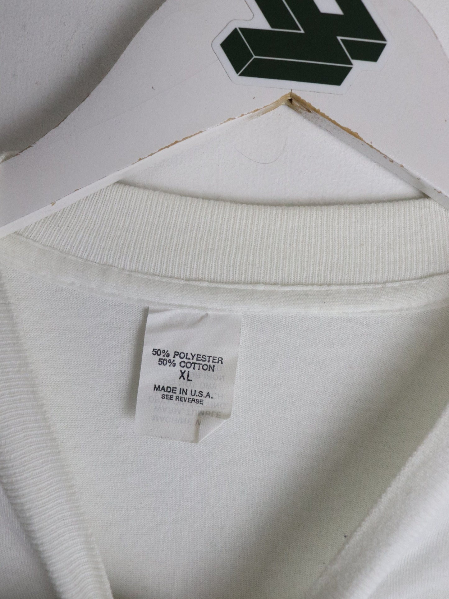 Vintage Shoebox Greetings T Shirt Mens XL White from propervintagecanada