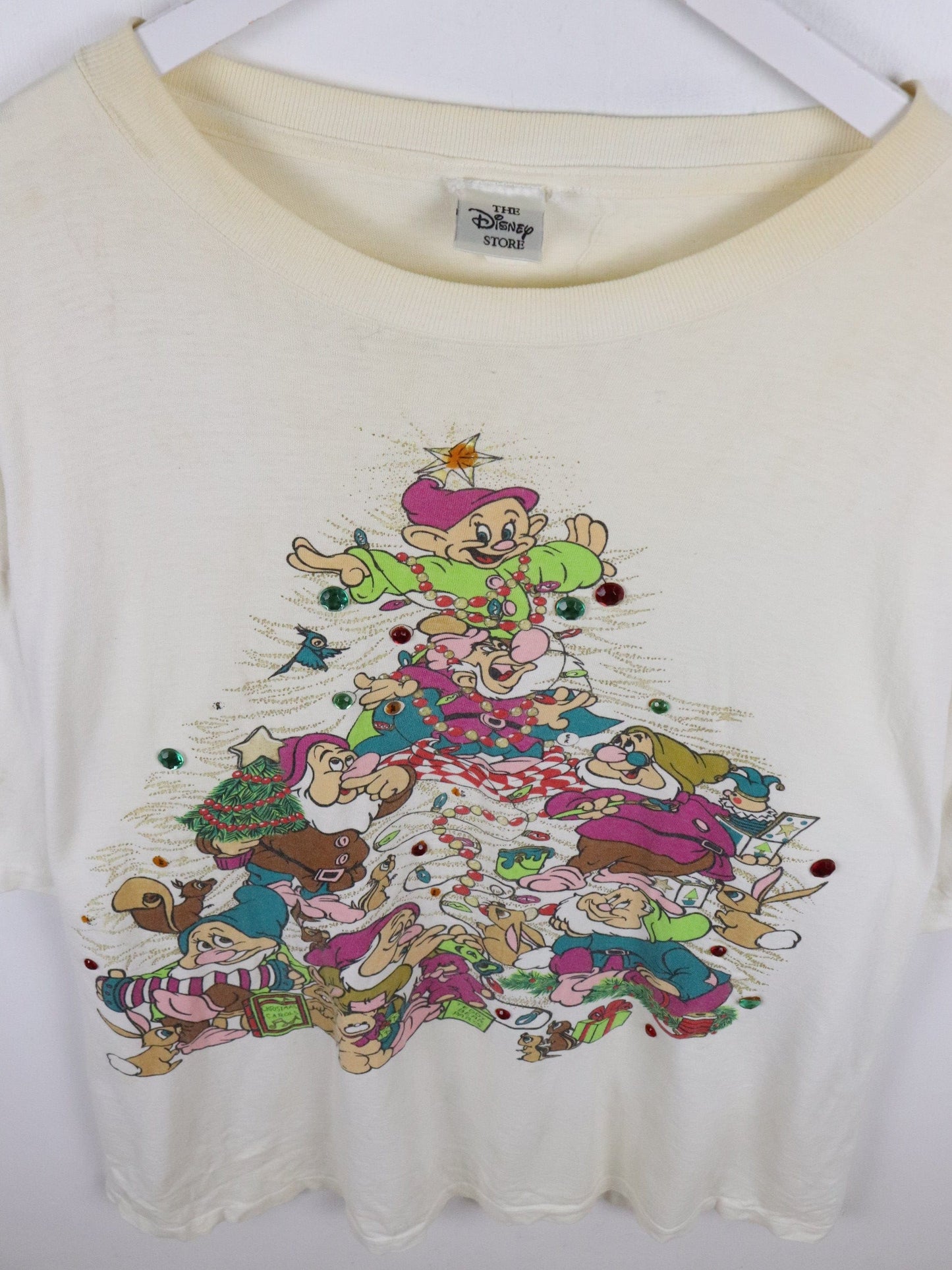 Vintage Snow White Christmas T Shirt Mens XL White Disney from propervintagecanada